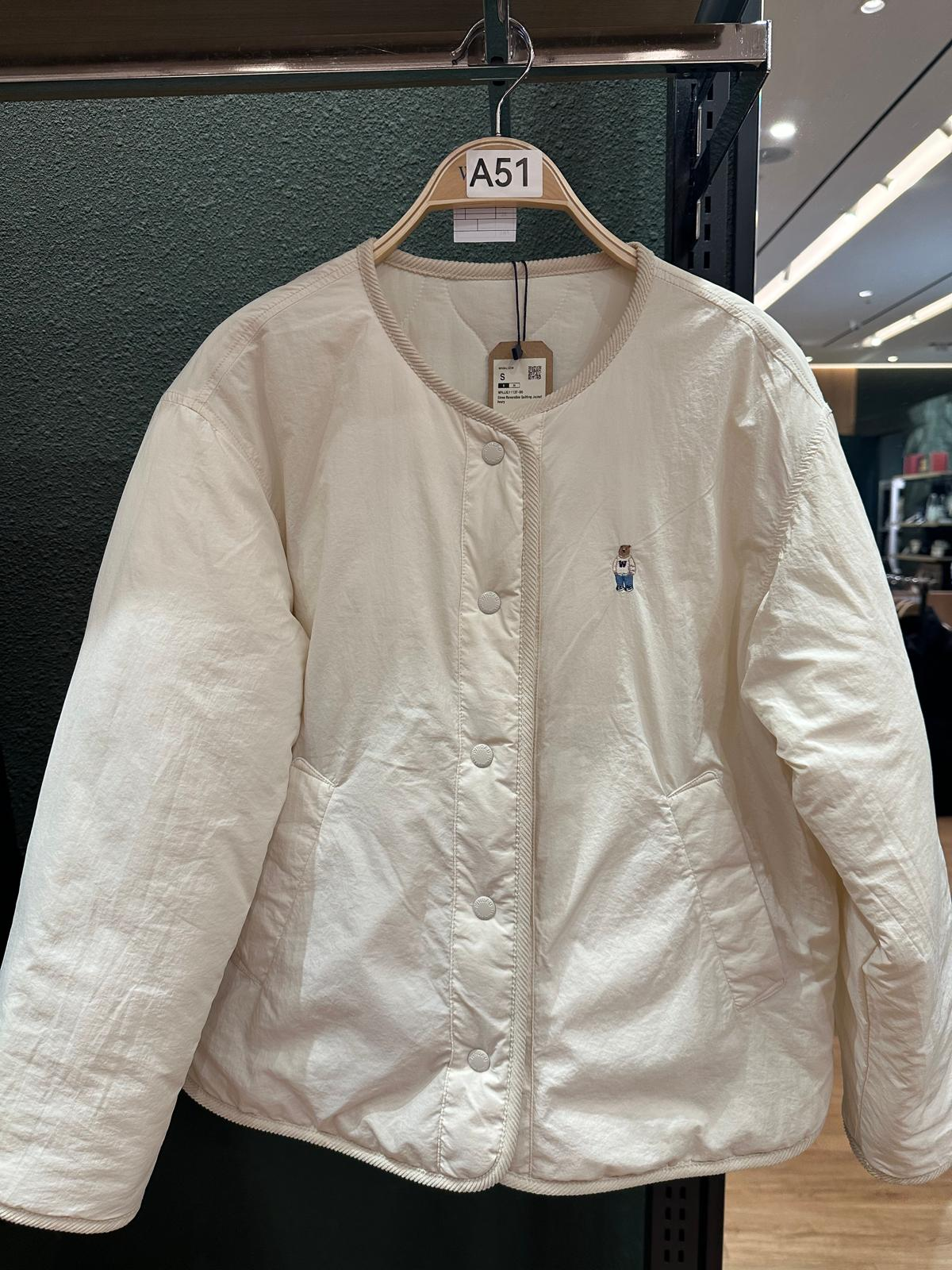 XI051 WHO A U 淺杏色開胸外套