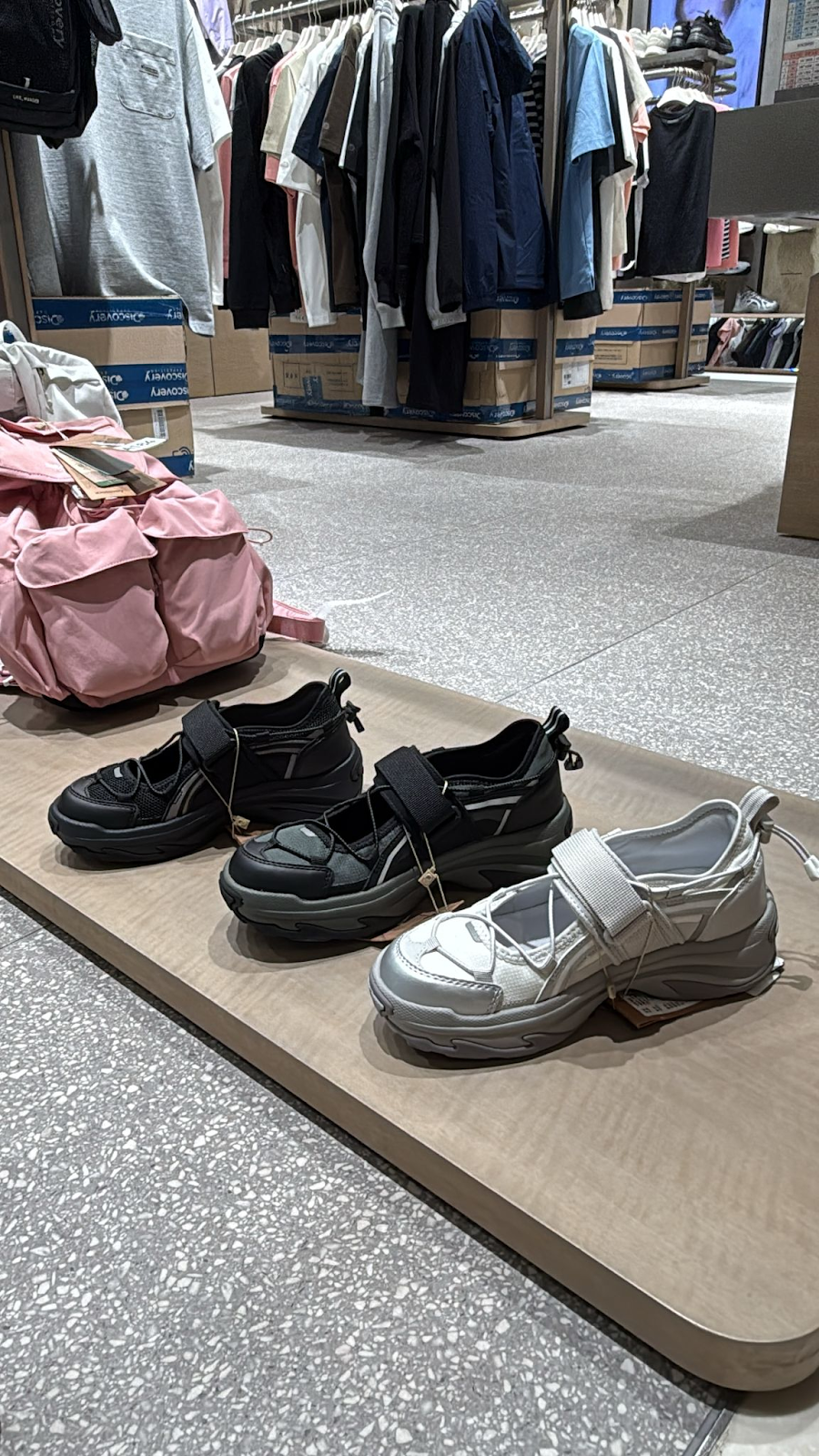 XI180 DISCOVERY 淨色密頭涼鞋