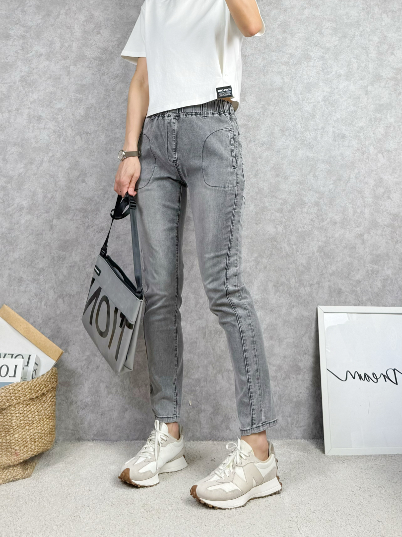 想顯瘦，但又不想被褲子綁住的灰階休閒褲
