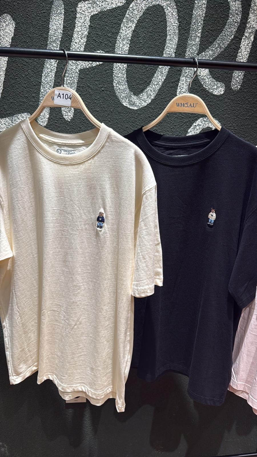 XI103 WHO A U 淨色TEE 一套2件