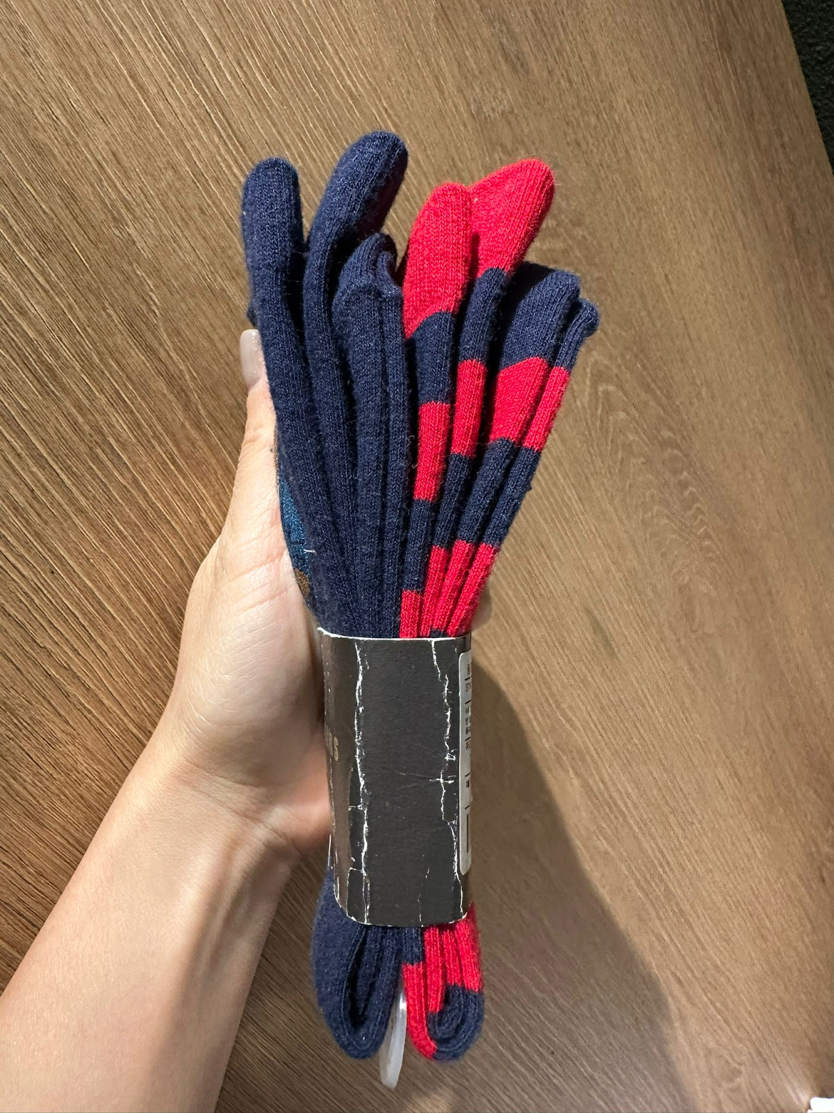 XI119 WHO A U 淨色熊仔長襪2對裝 FREESIZE