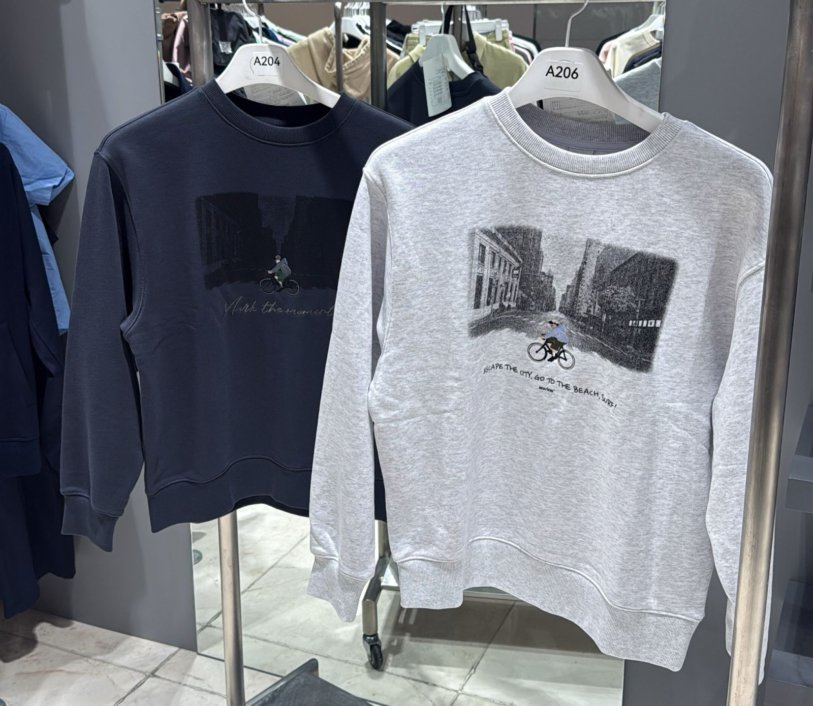 XI204 MarkM 淨色圖案長袖衛衣