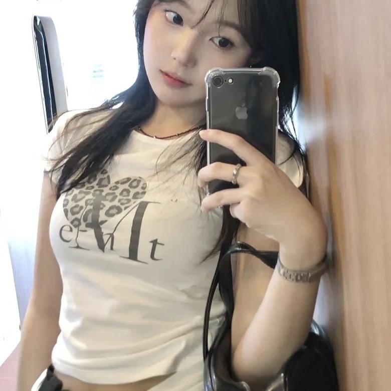 （預購）🇰🇷Mucent 豹紋愛心logo短袖  兩色 男女可穿