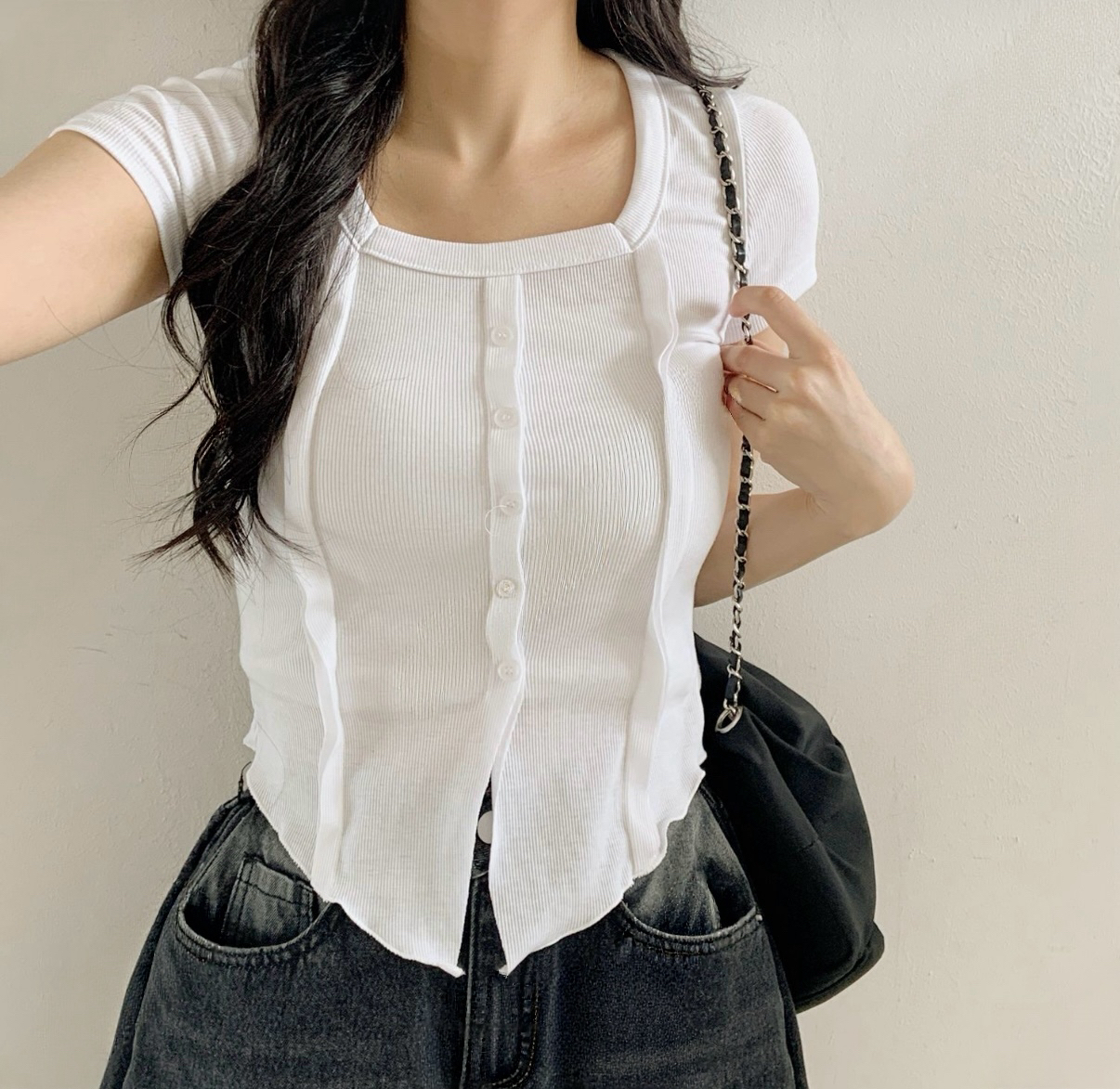 直邊羅紋針織鈕扣短袖