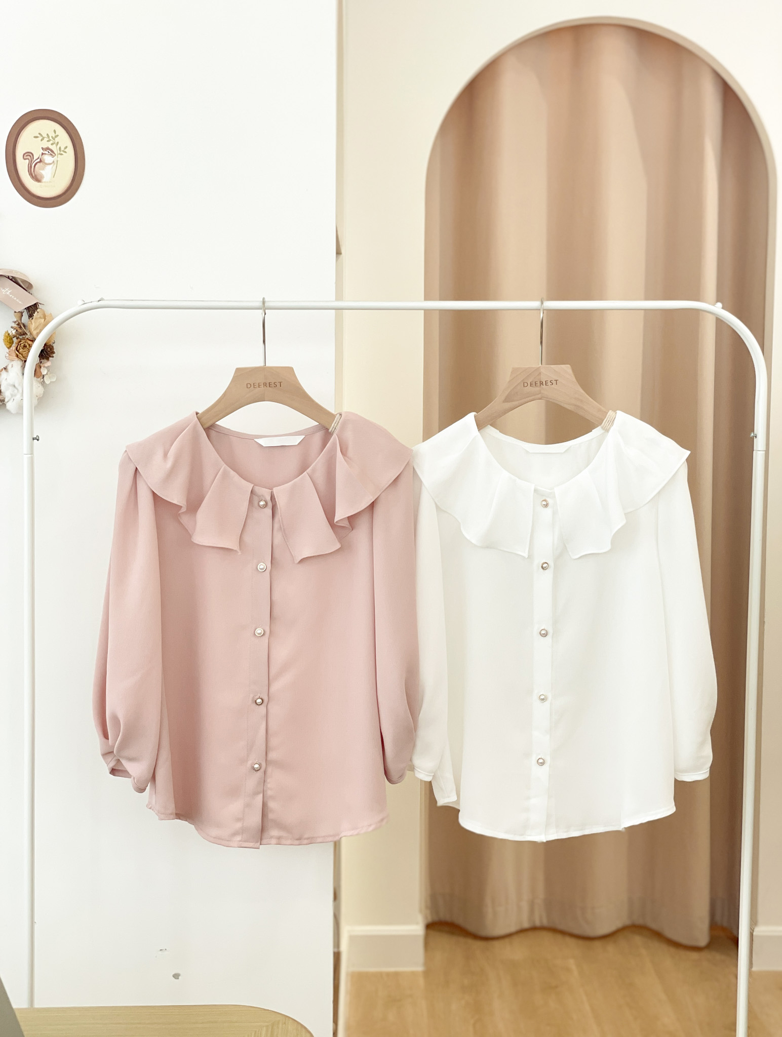 T1507 Parisian Petal Blouse