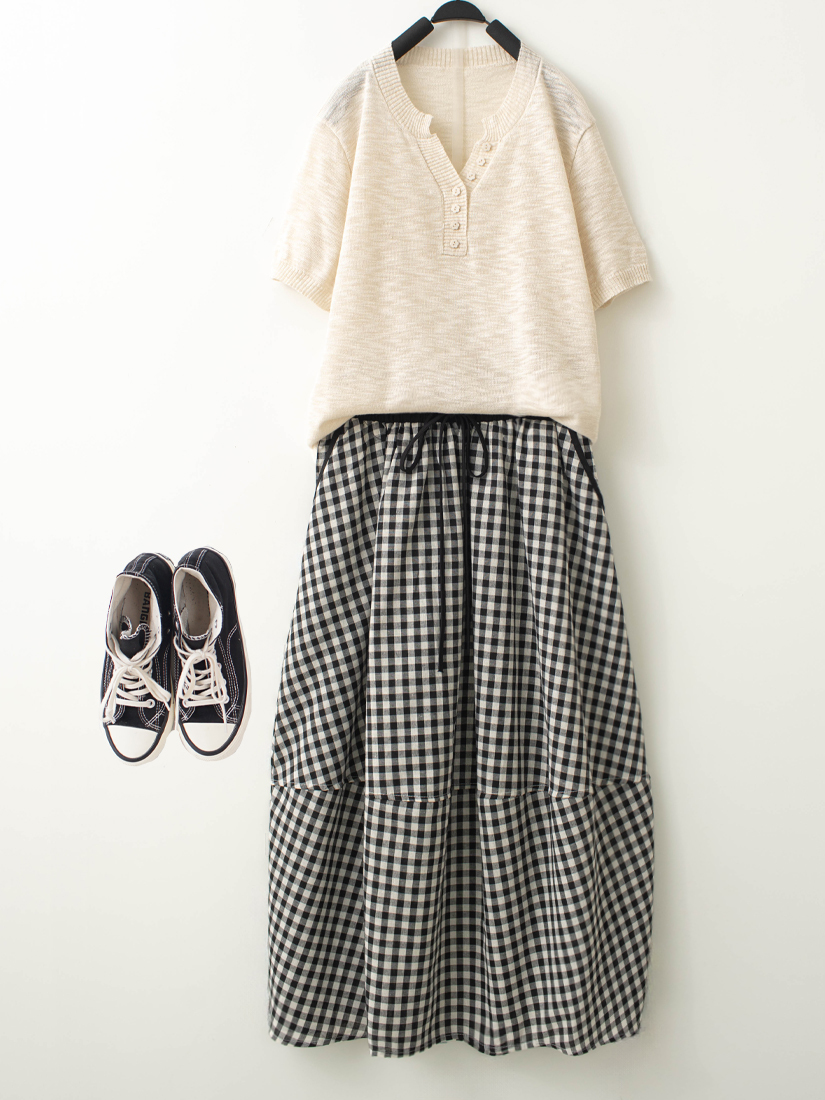 半門襟短袖針織上衣花苞剪接格紋長裙組合