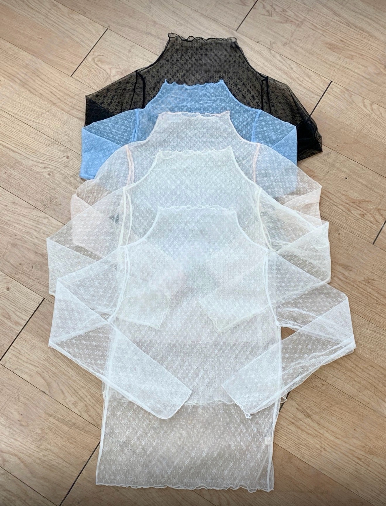 T1368｜韓製高質雪花透視木耳邊內搭⋆.˚ ☾⭒.˚