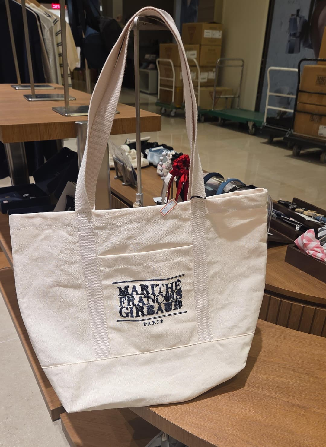 XI244 MARITHE 淨色文字LOGO手挽袋 49x35CM