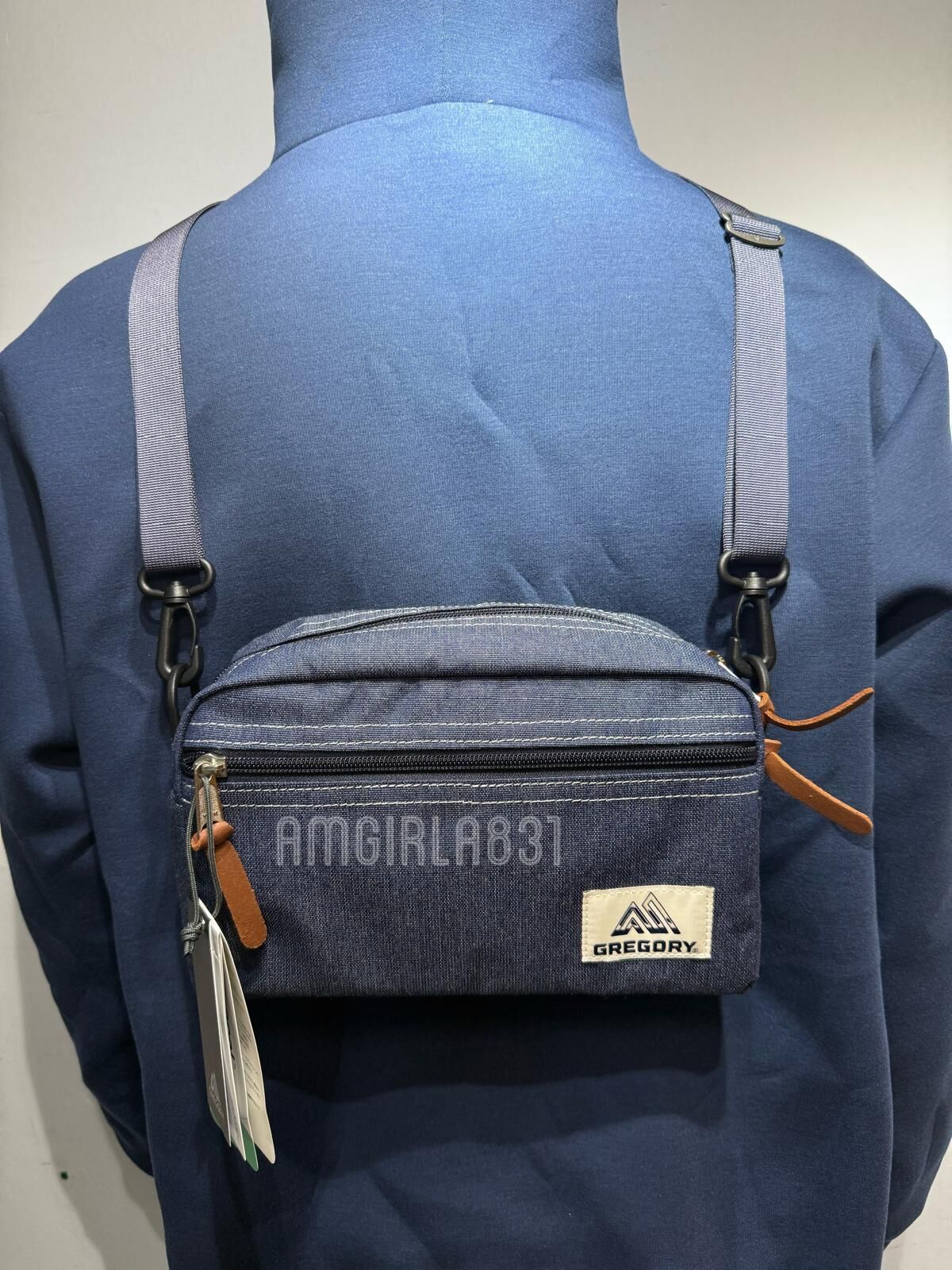 GREGORY PADDED SHOULDER POUCH M denim