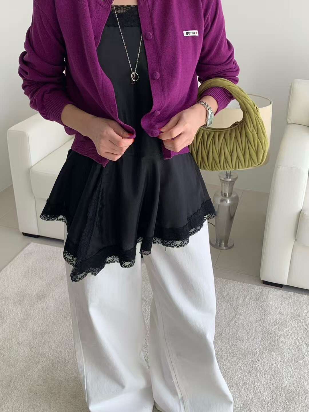 吊帶平口蕾絲不規則短背心