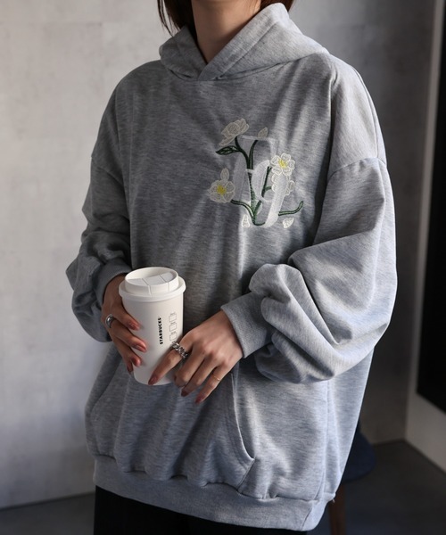 【預購】J0329601 CREARE -LINO- 花朵刺繡連帽衛衣 棉混薄款 灰色 M碼