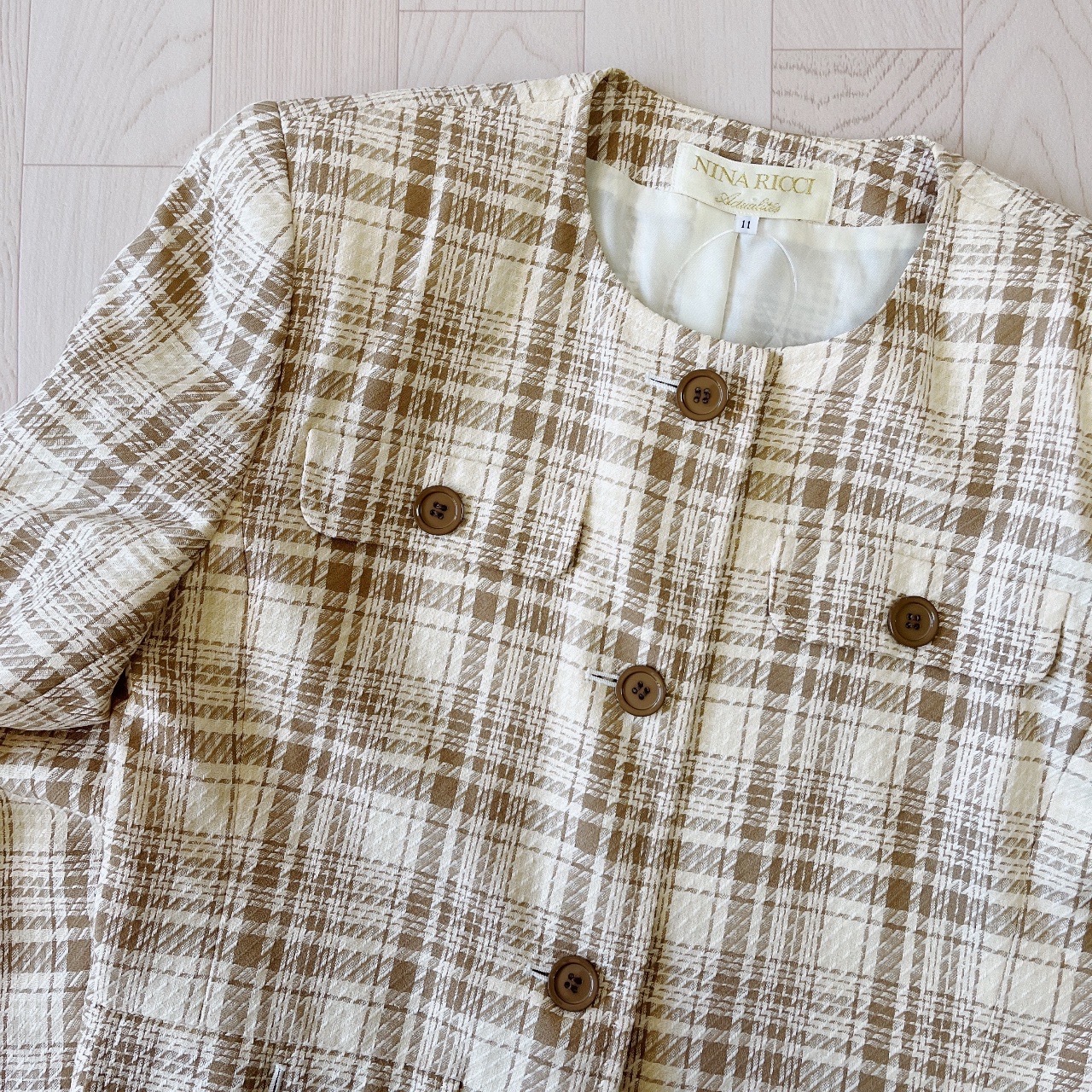 Nina Ricci米白色圓領格紋外套