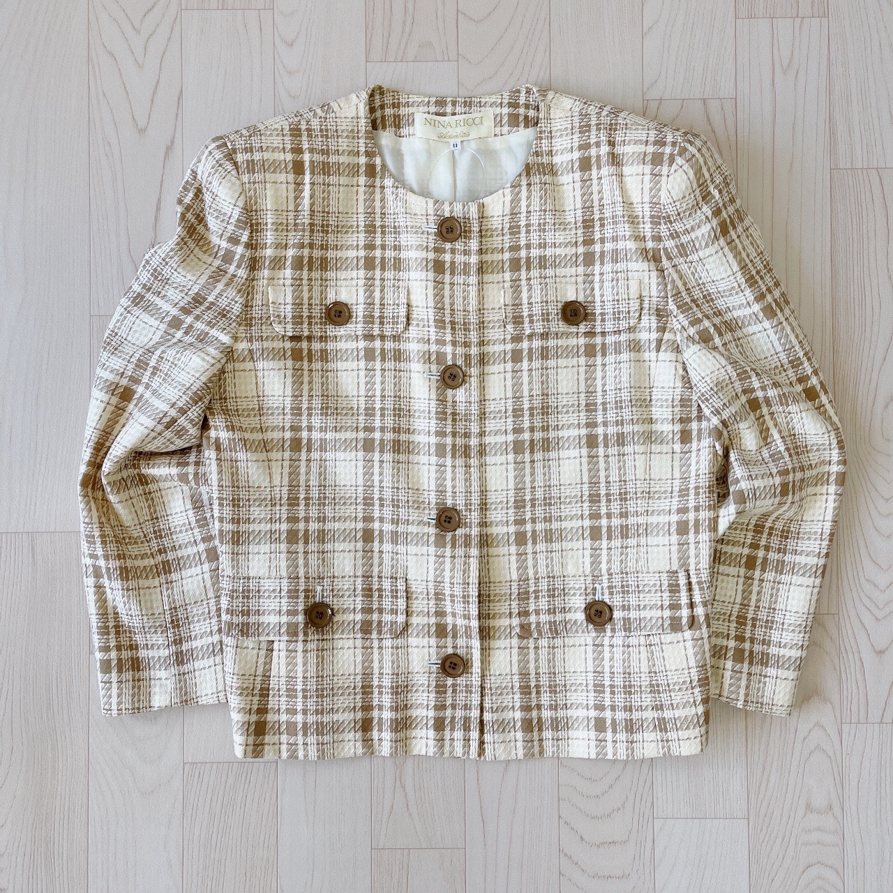 Nina Ricci米白色圓領格紋外套