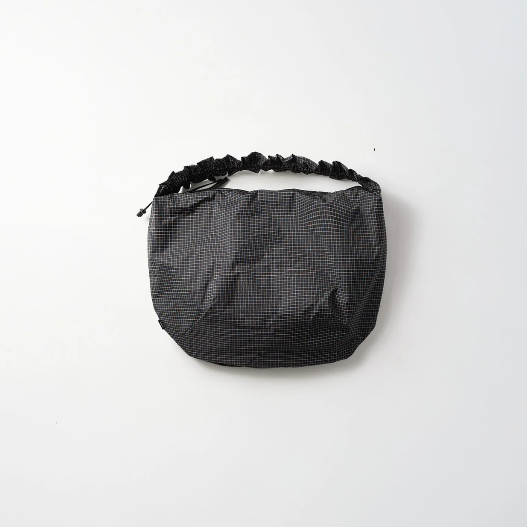 Gather Messenger Bag 皺摺肩帶郵差包