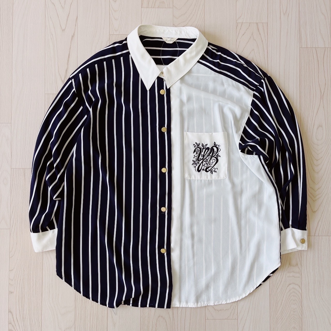 深藍色條紋刺繡古著上衣