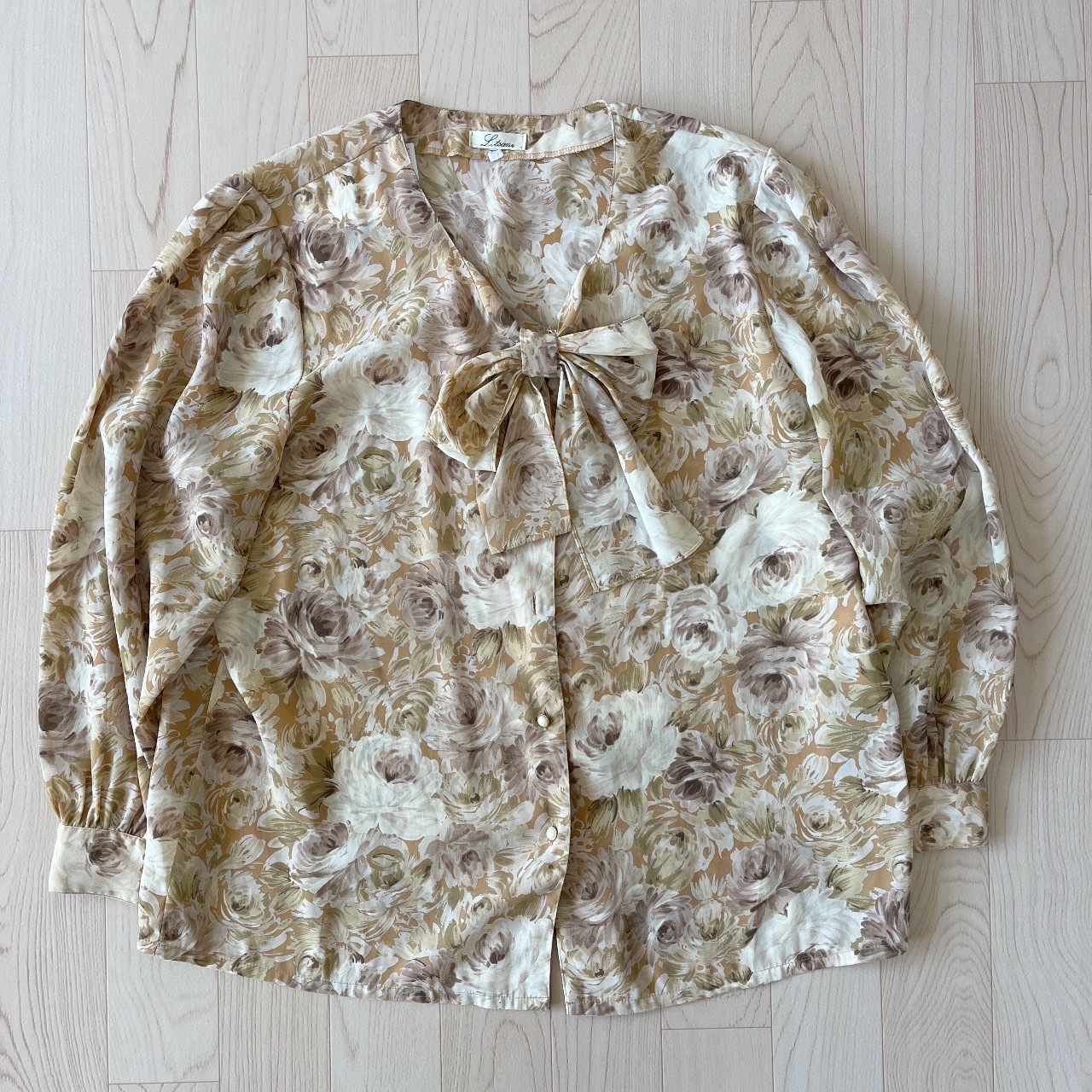 日本製淺啡色大花古著上衣