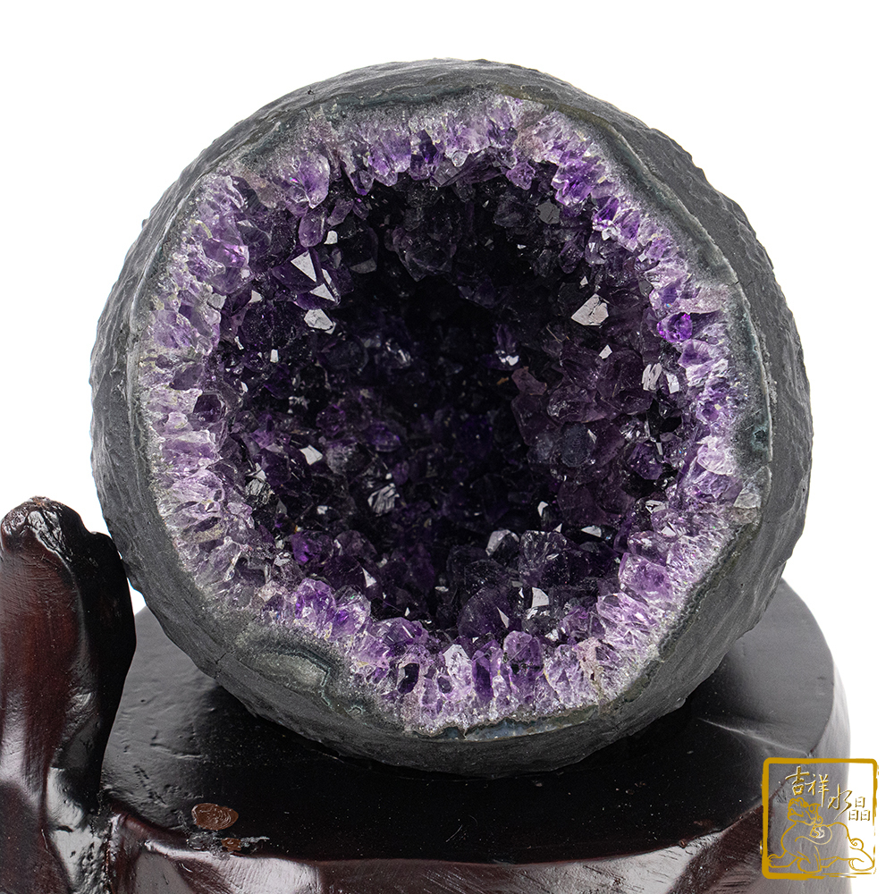 烏拉圭紫水晶洞 1.55kg 聚財氣錢水