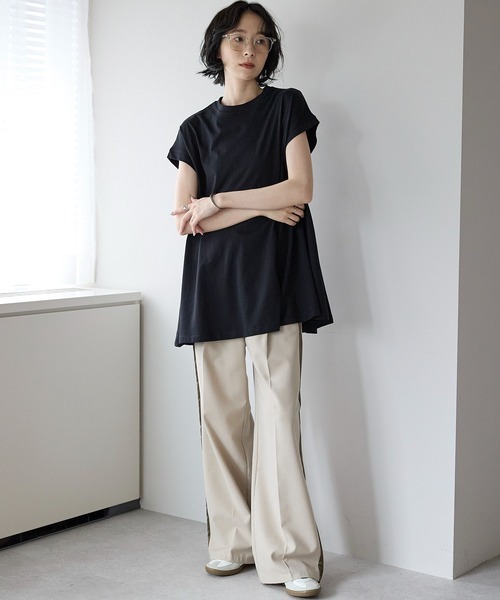 【預購】J0329602 amini 涼爽觸感法式袖喇叭T卹 BS-191co (2款)