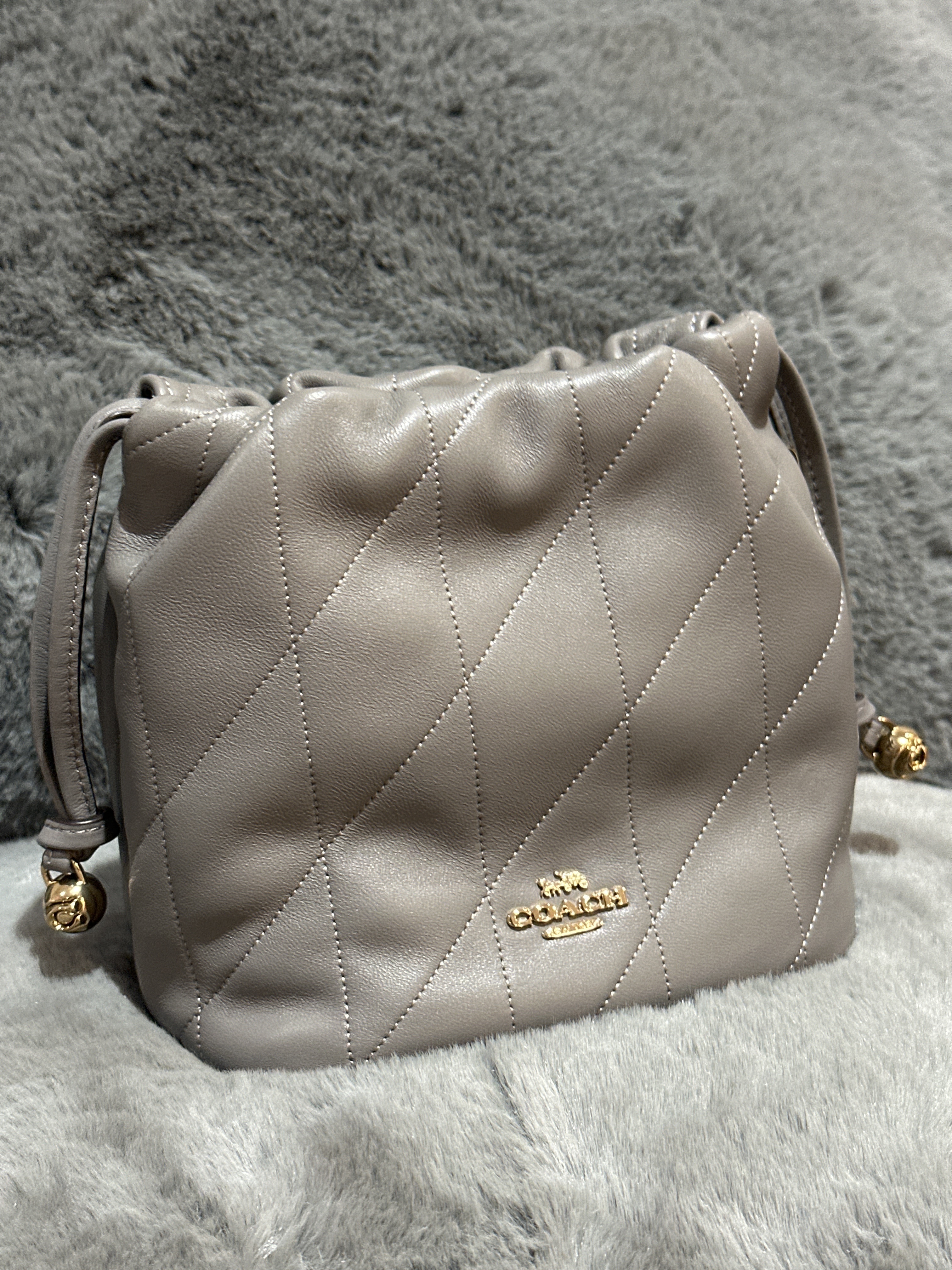 RU07 CO 灰色間線細細水桶Faye Mini Drawstring Bag