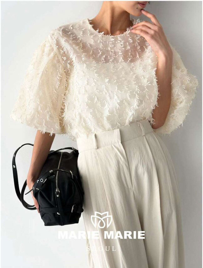 Marie-Marie 氣質鬚鬚澎袖上衣