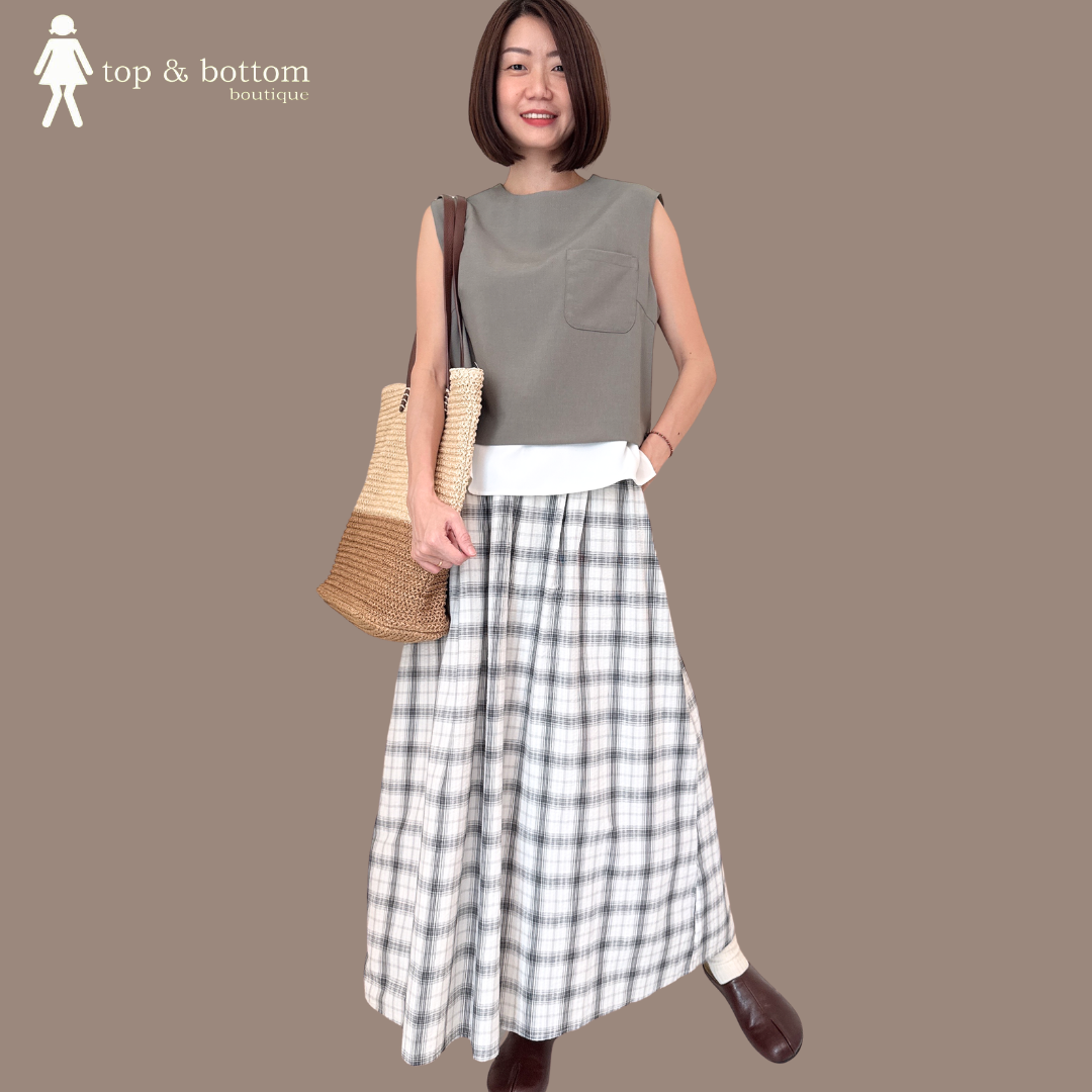 SLEEVELESS POCKET BLOUSE