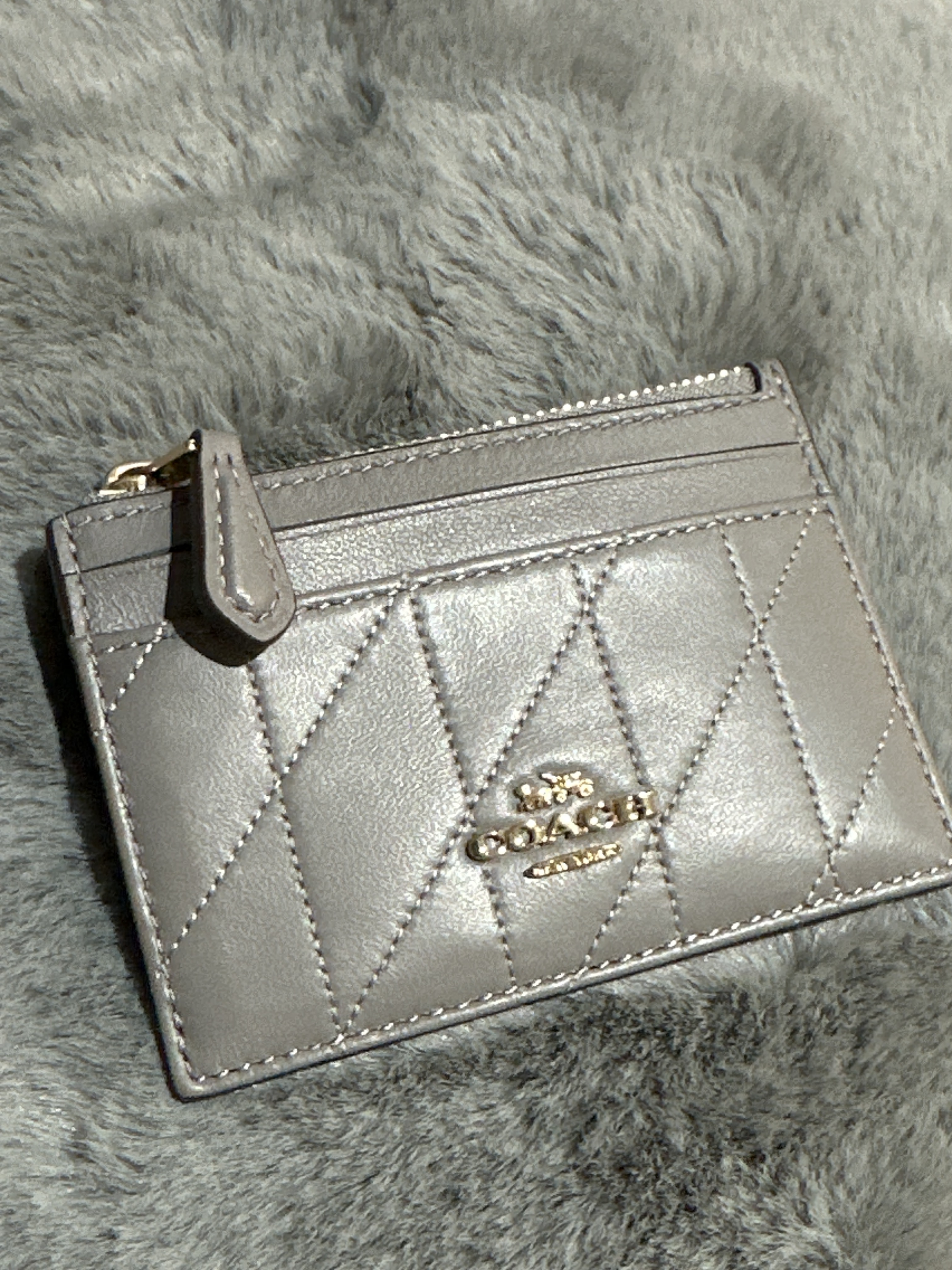 RU26 CO 灰色間線拉鏈卡包Mini Skinny Id Case With Quilting