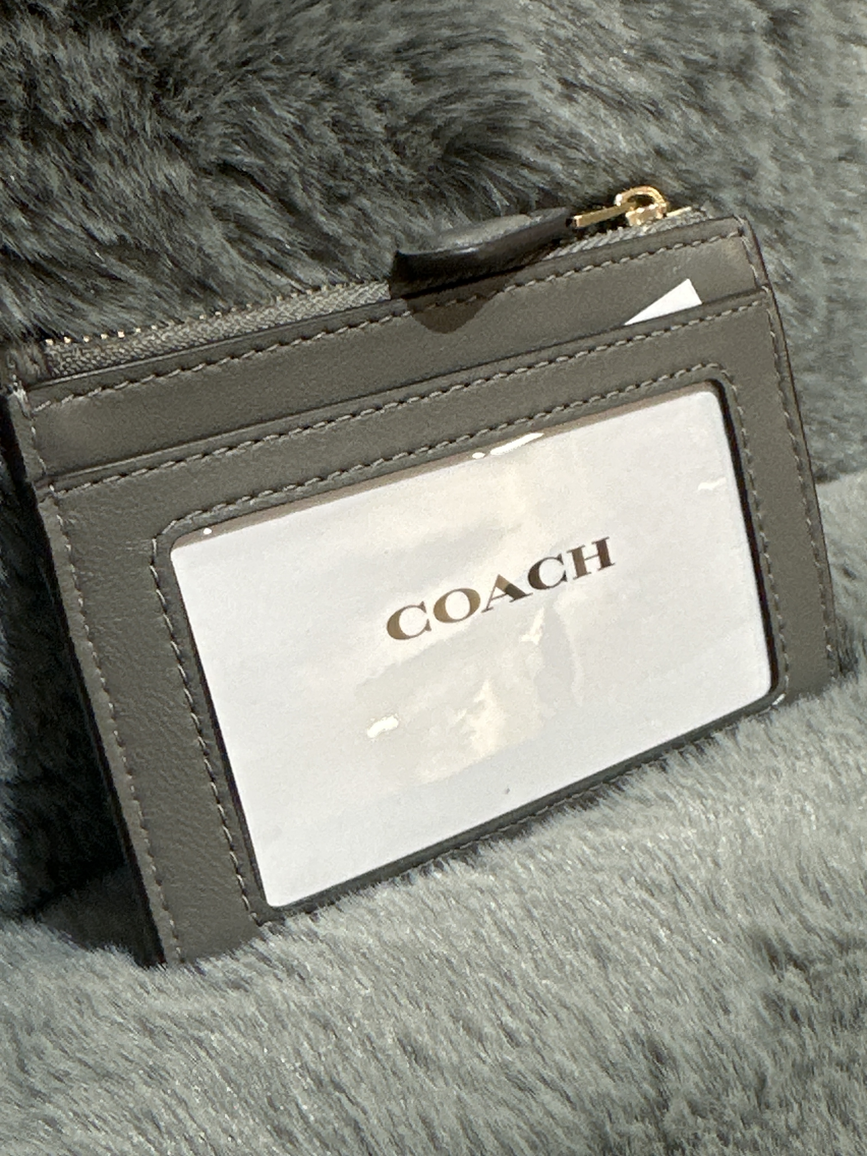 RU26 CO 灰色間線拉鏈卡包Mini Skinny Id Case With Quilting