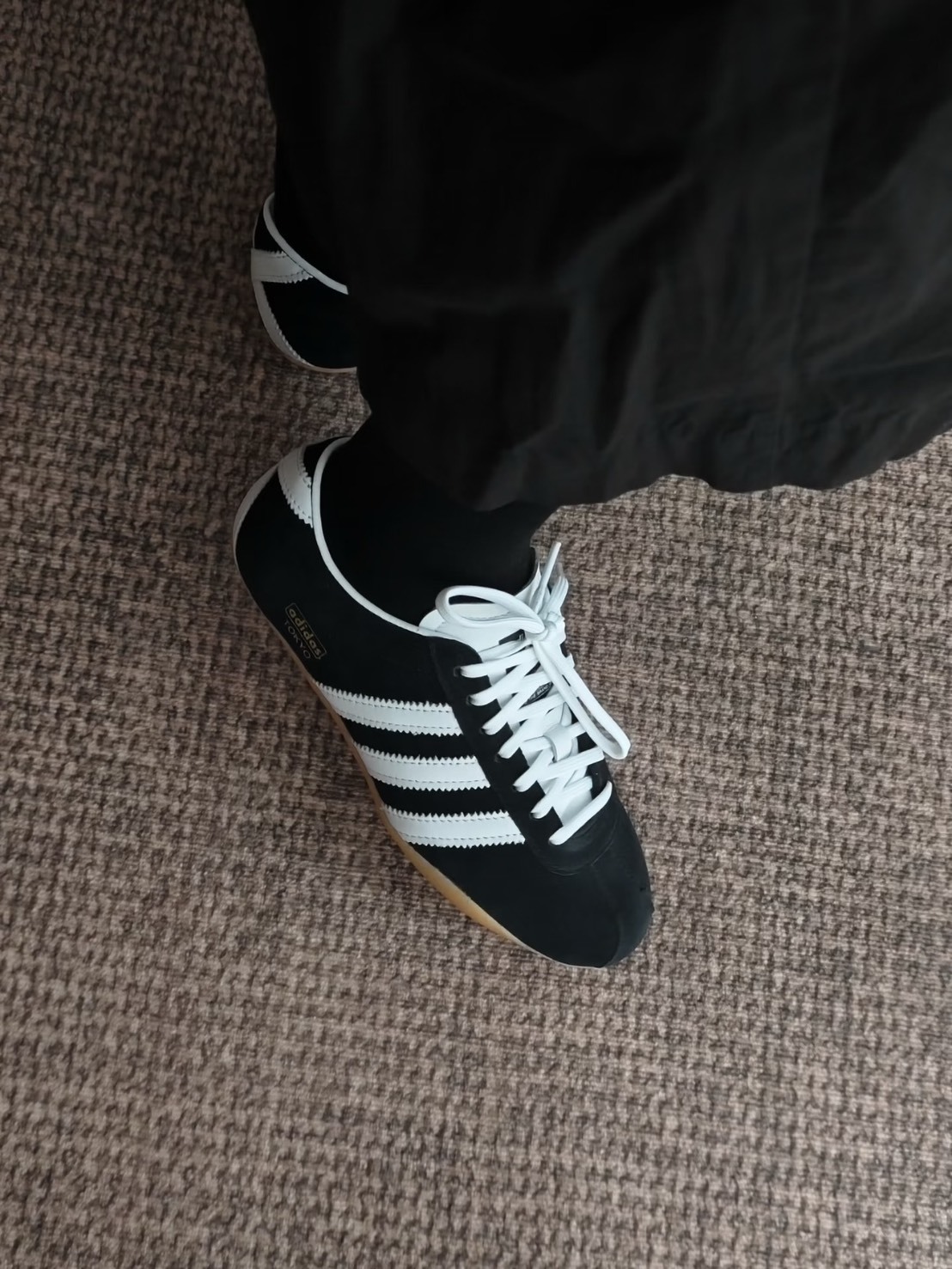 <狂降66折😳> ADIDAS TOKYO東京 薄底鞋 黑