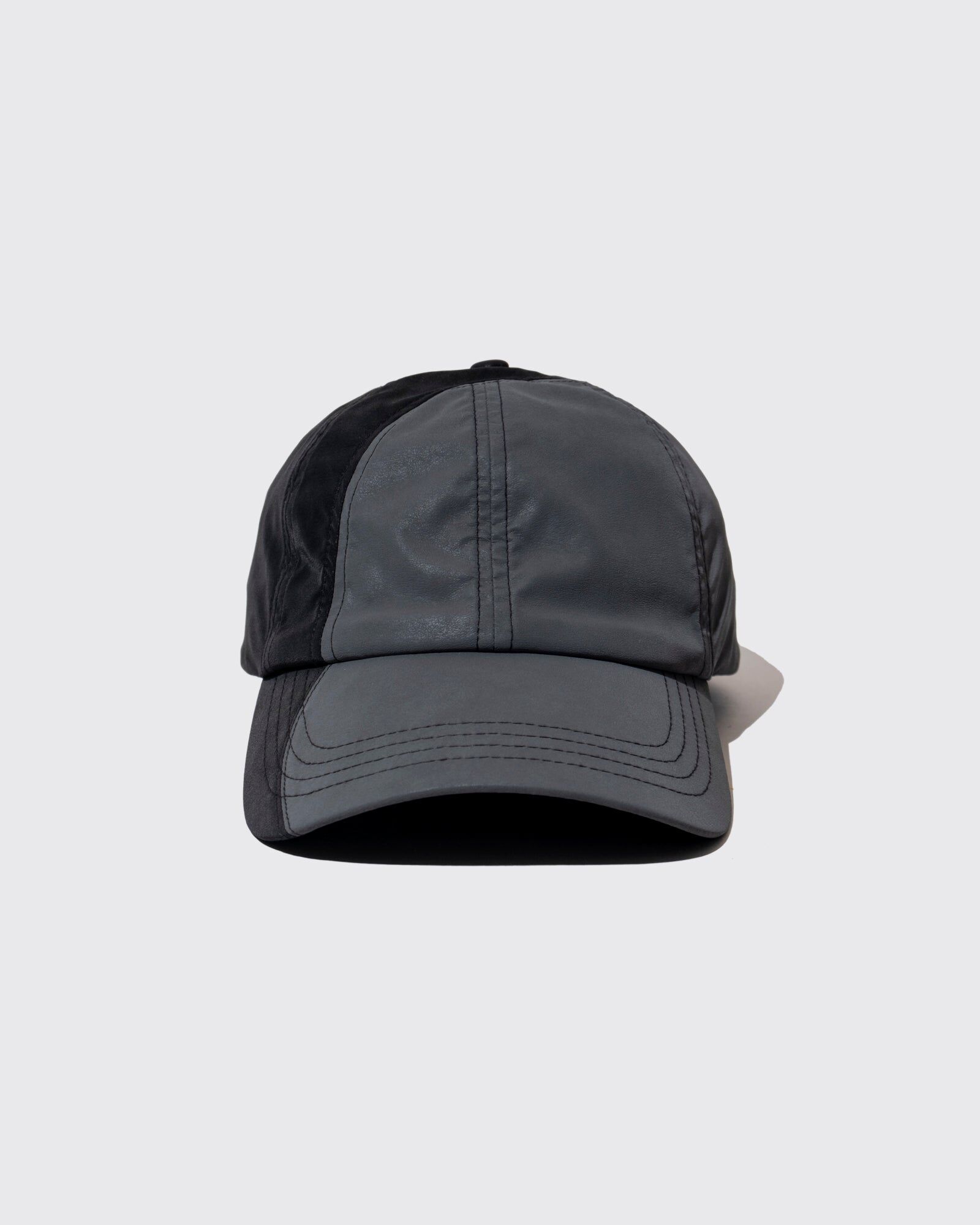 Demarcolab｜Tech leather racing cap ''Black''