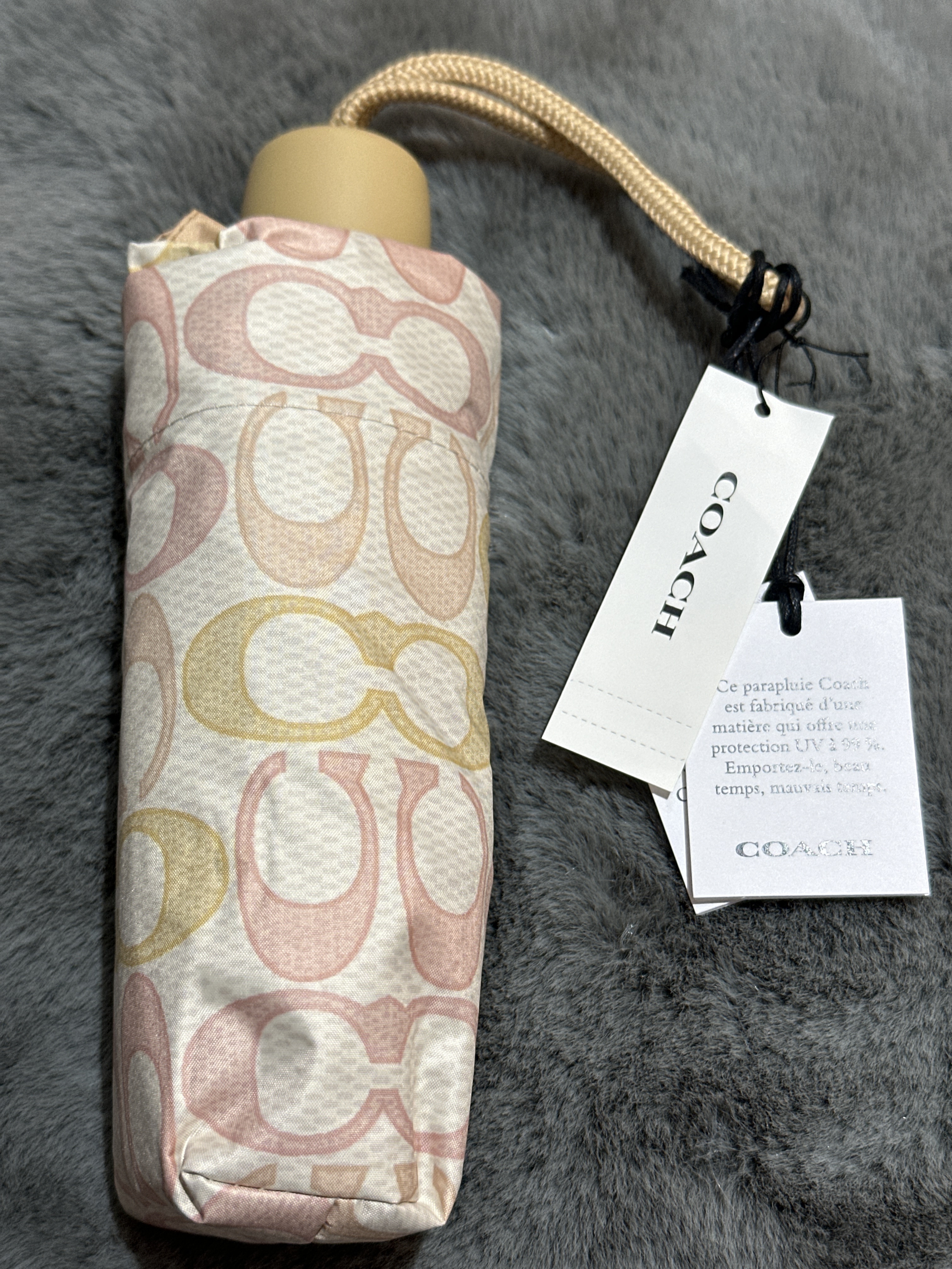 RU41 CO 杏色LOGO雨傘Uv Protection Mini Umbrella In Pretty Signature