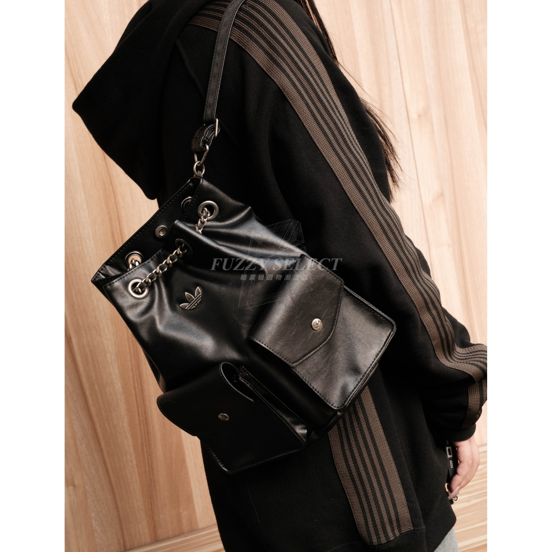 【逢甲 FUZZY】Adidas Originals 小香風 黑色 大容量 鍊條 後背包 單肩包 KW4748 KW4750