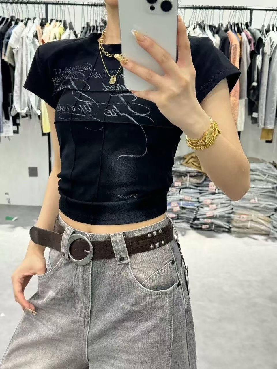 (GOAL) 正肩字母短版上衣 2195