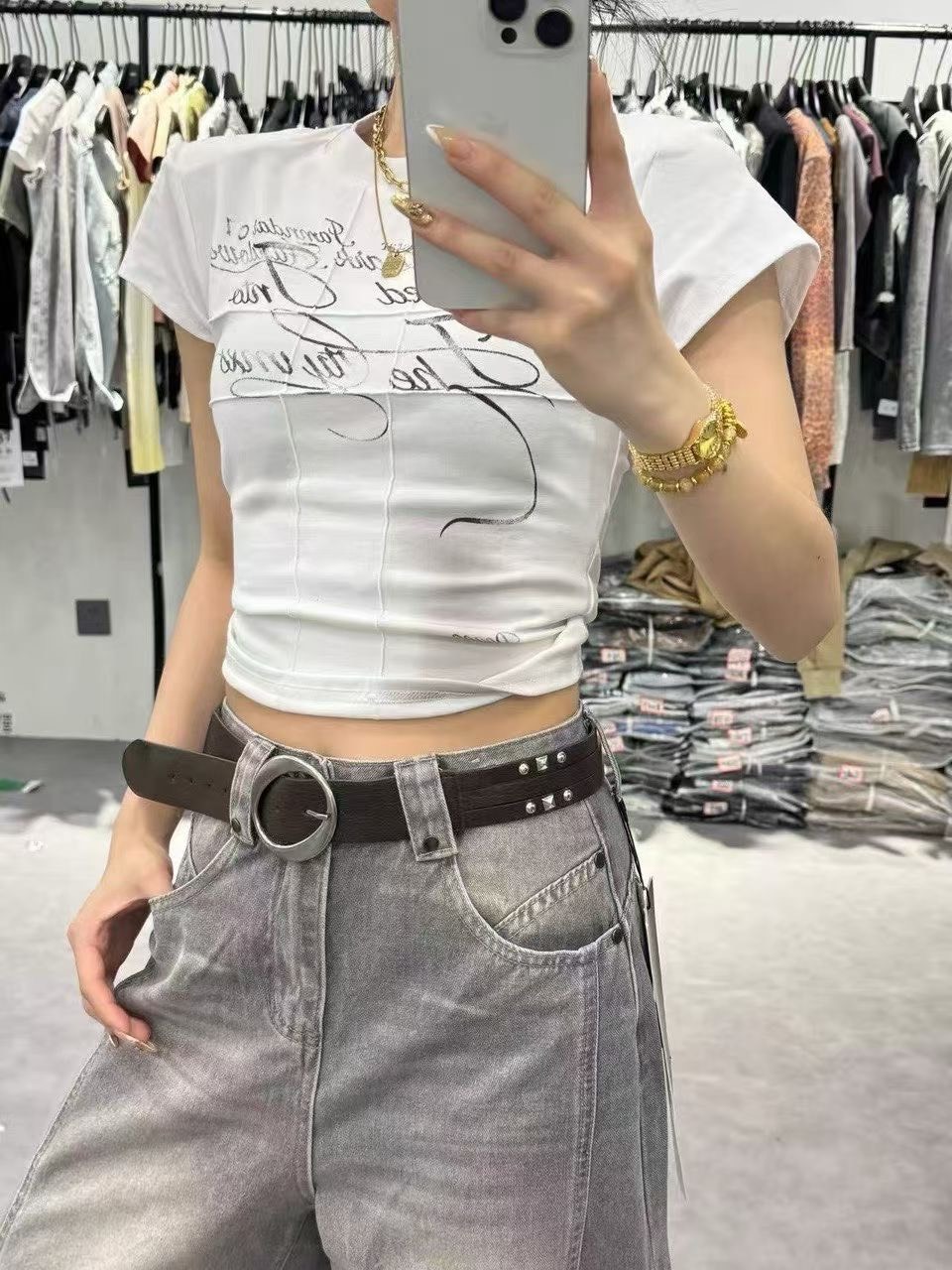 (GOAL) 正肩字母短版上衣 2195