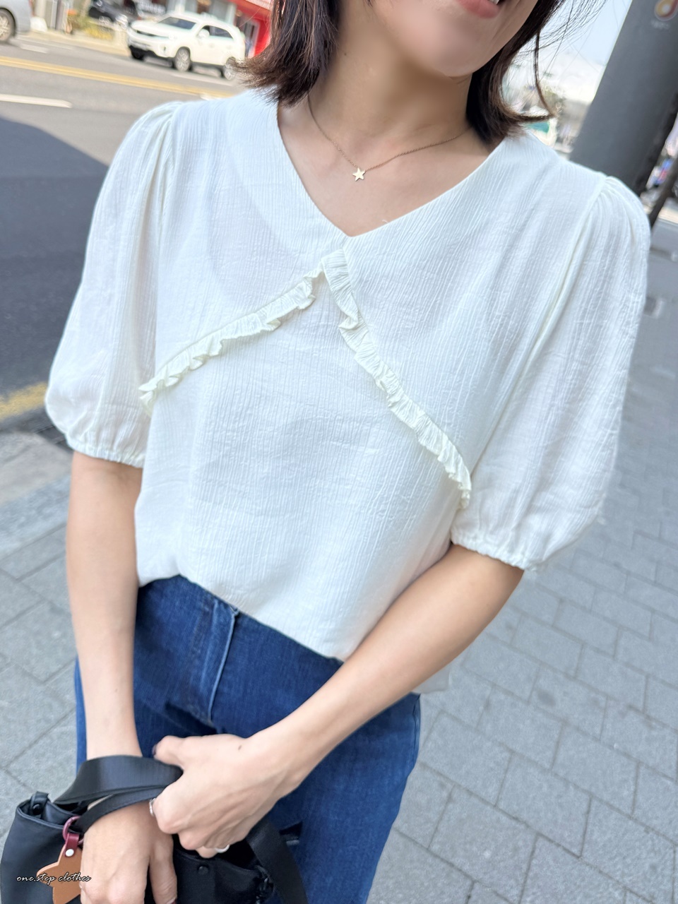 正韓圓弧花邊雪紡上衣 (白)