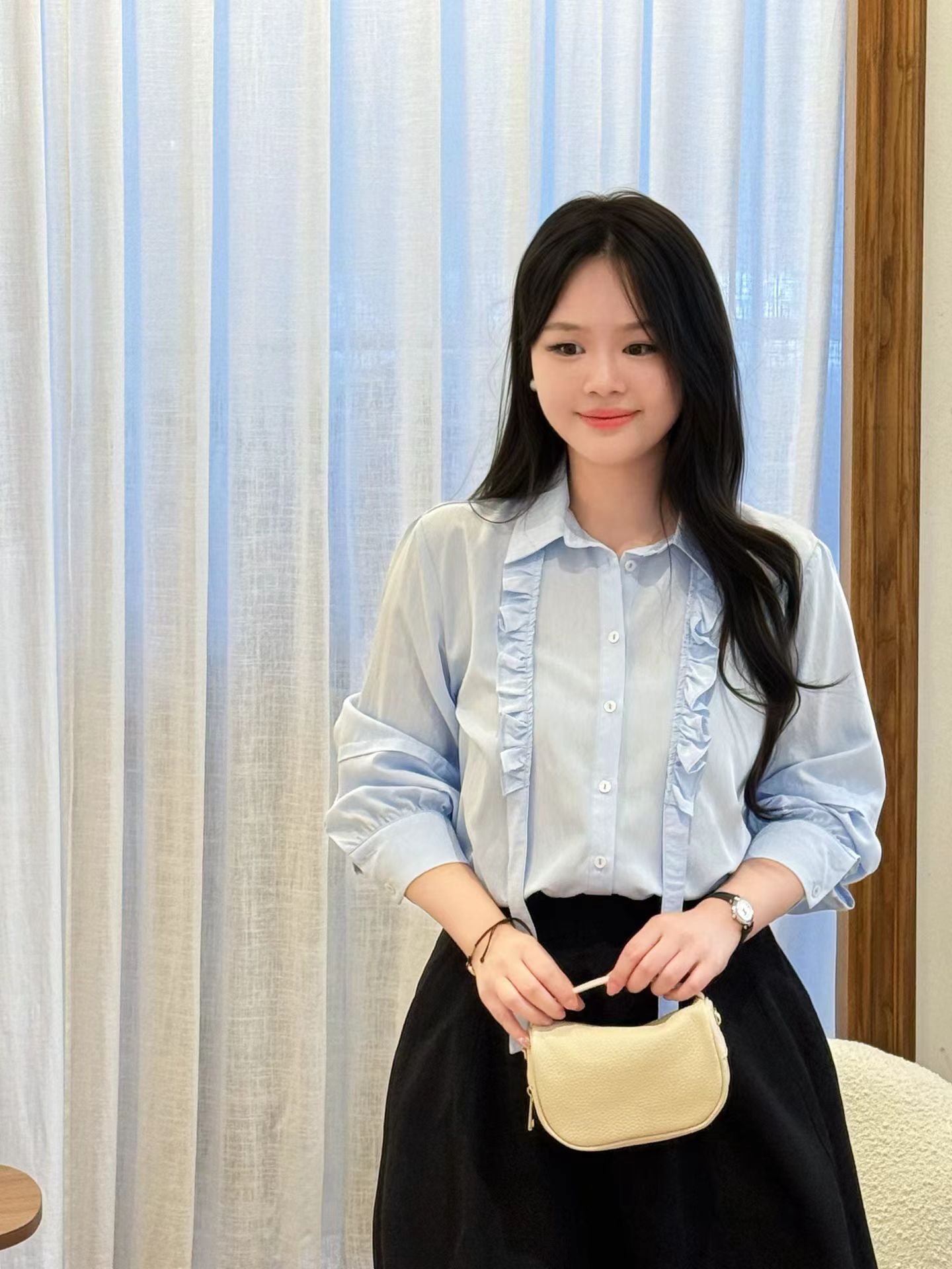 ABB6022 荷葉花邊拼接襯衫