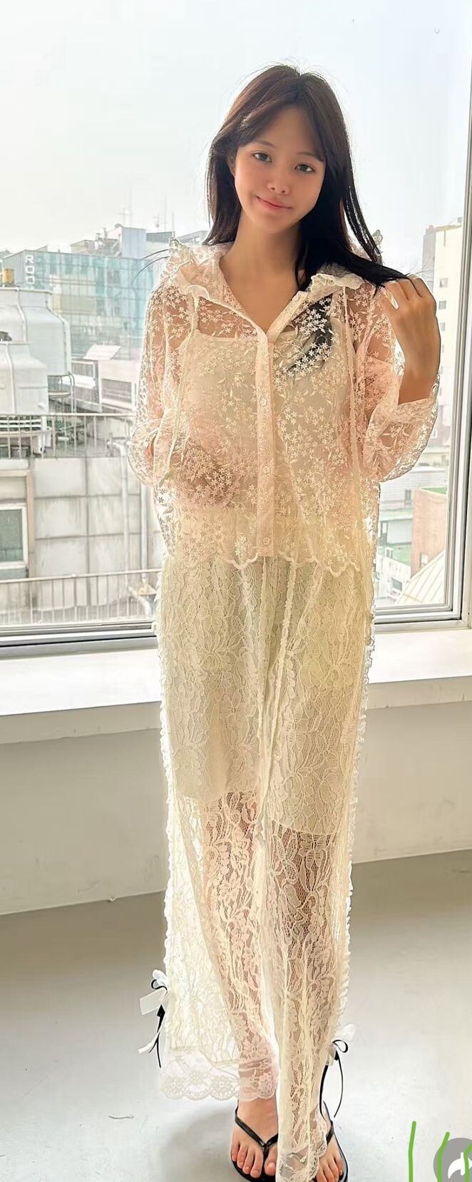 Y145 閃閃外套  胸42 長21 $569[一口價]