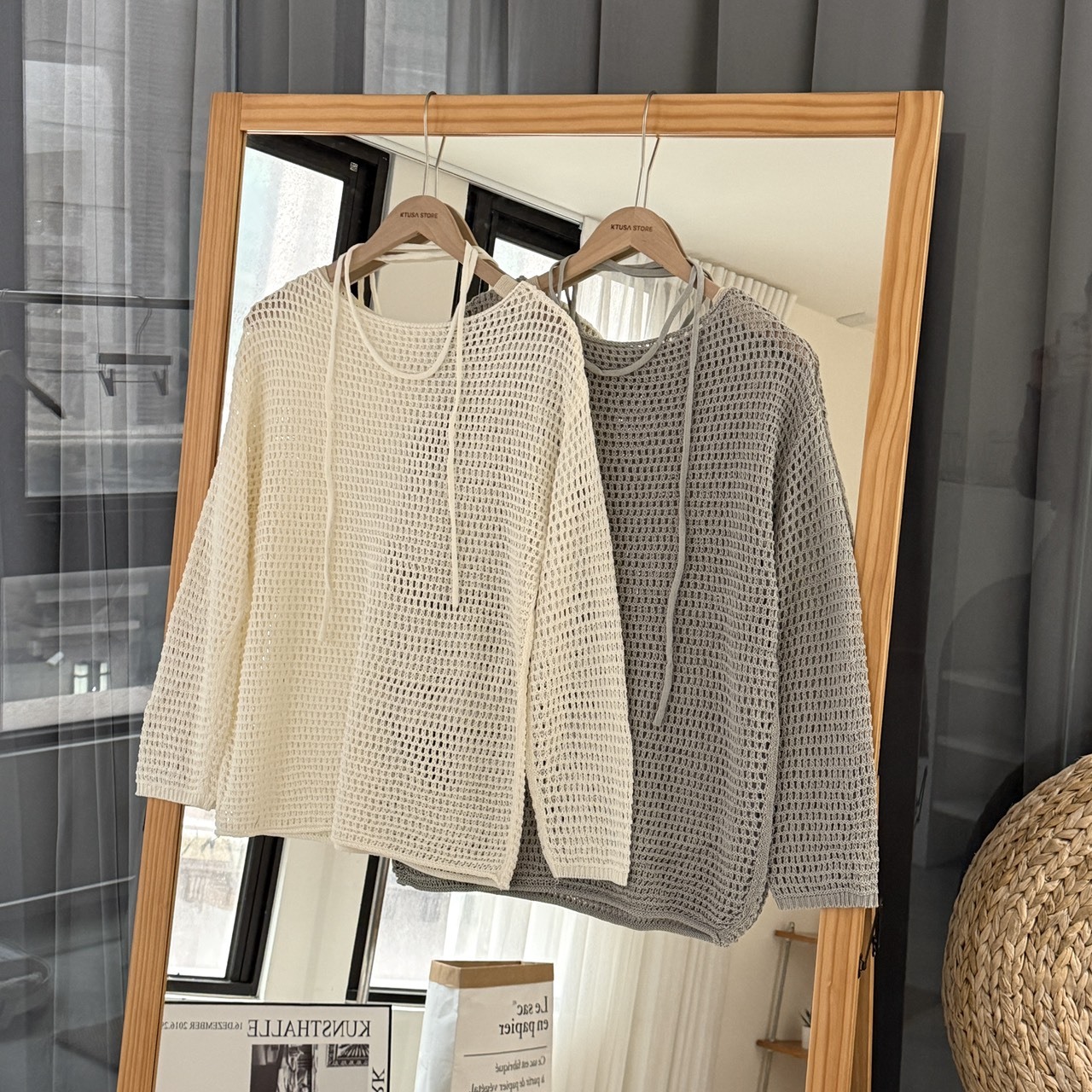 10733 簍空洞洞綁帶針織衫(R)