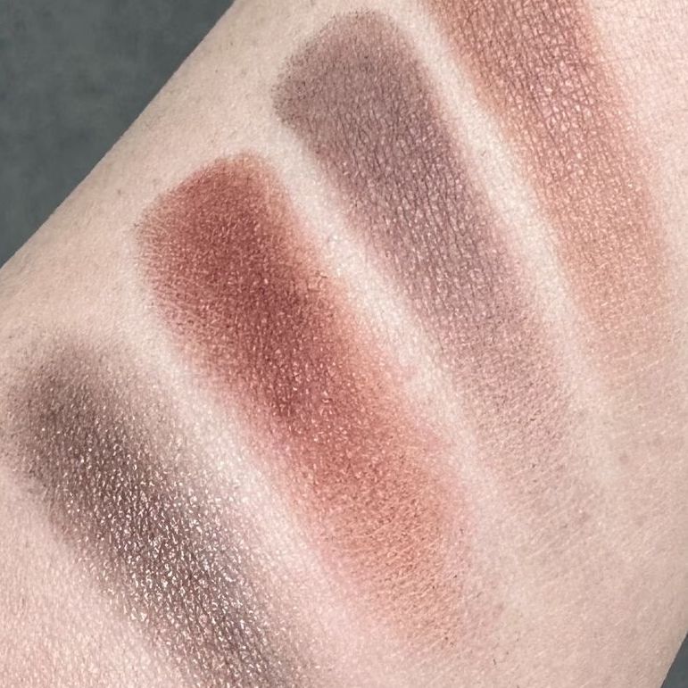 CHANEL - Les 4 Ombres 四色眼影  # 328 Blurry Mauve