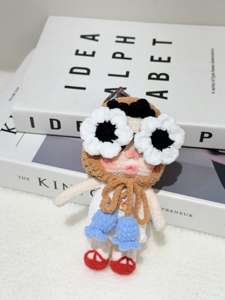 花朵眼鏡帽子醜娃吊飾-28號『約14cm』((眼鏡顏色隨機))