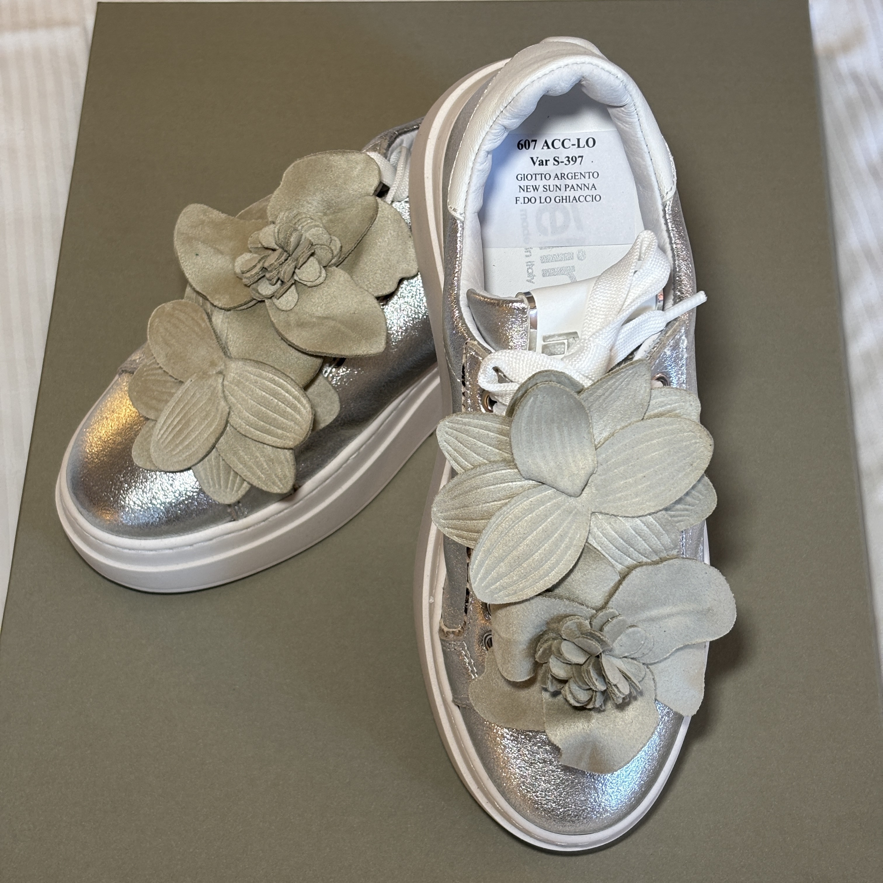 Var S-397 - GIOTTO ARGENTO - NEW SUN PANNA - F.DO LO GHIACCIO (有輕微瑕疵)(CL款)(碼數:37)