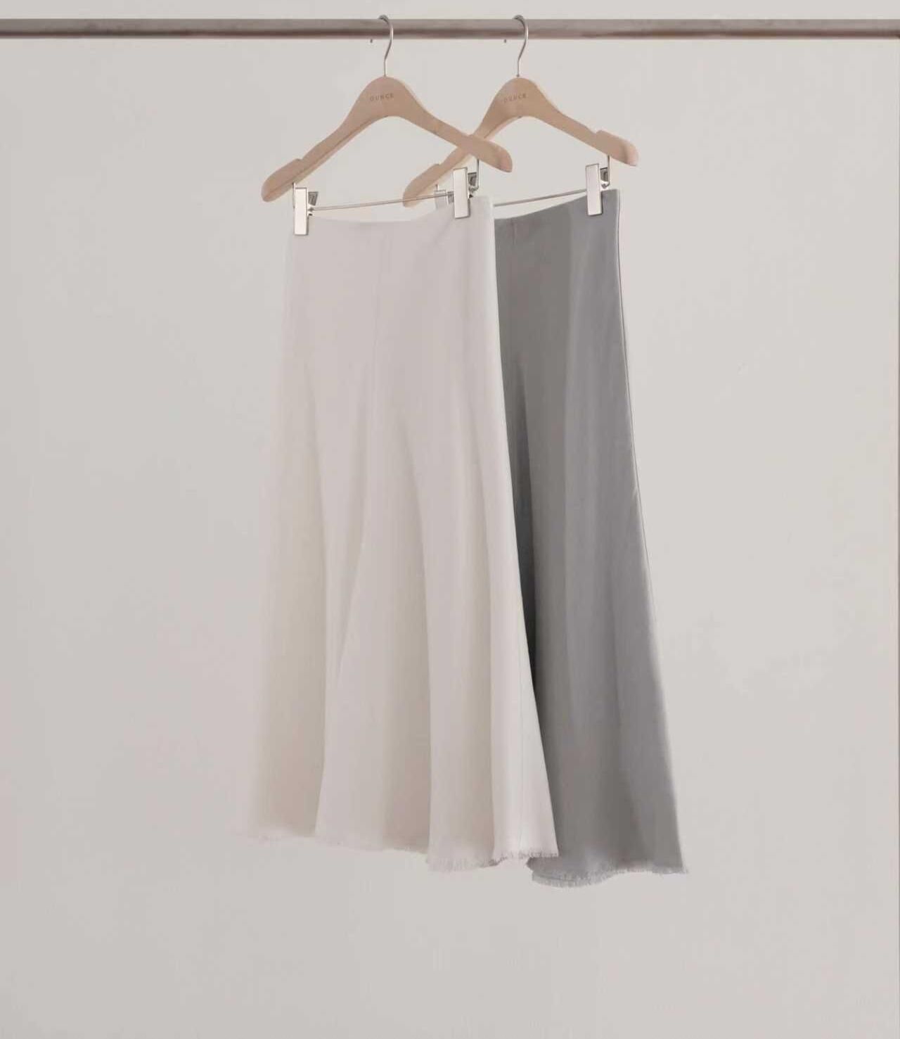 OU6011 浪漫紗邊散裙