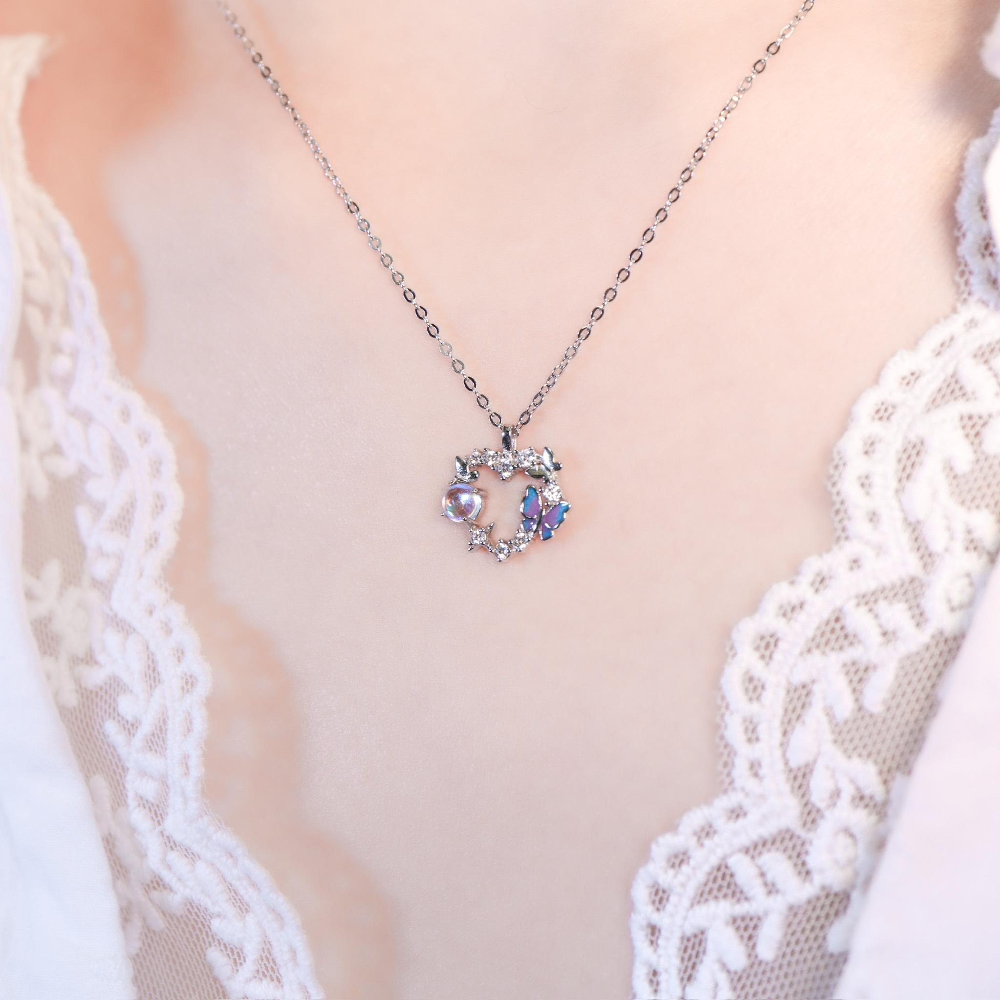 | 925純銀・白金・琉璃 | 漫藍蝶夢愛意項鍊 | NE1631 |