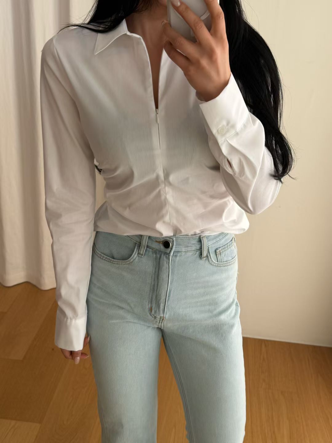 【現貨】修身拉鍊襯衫上衣｜微性感剪裁・顯腰線氣質襯衫