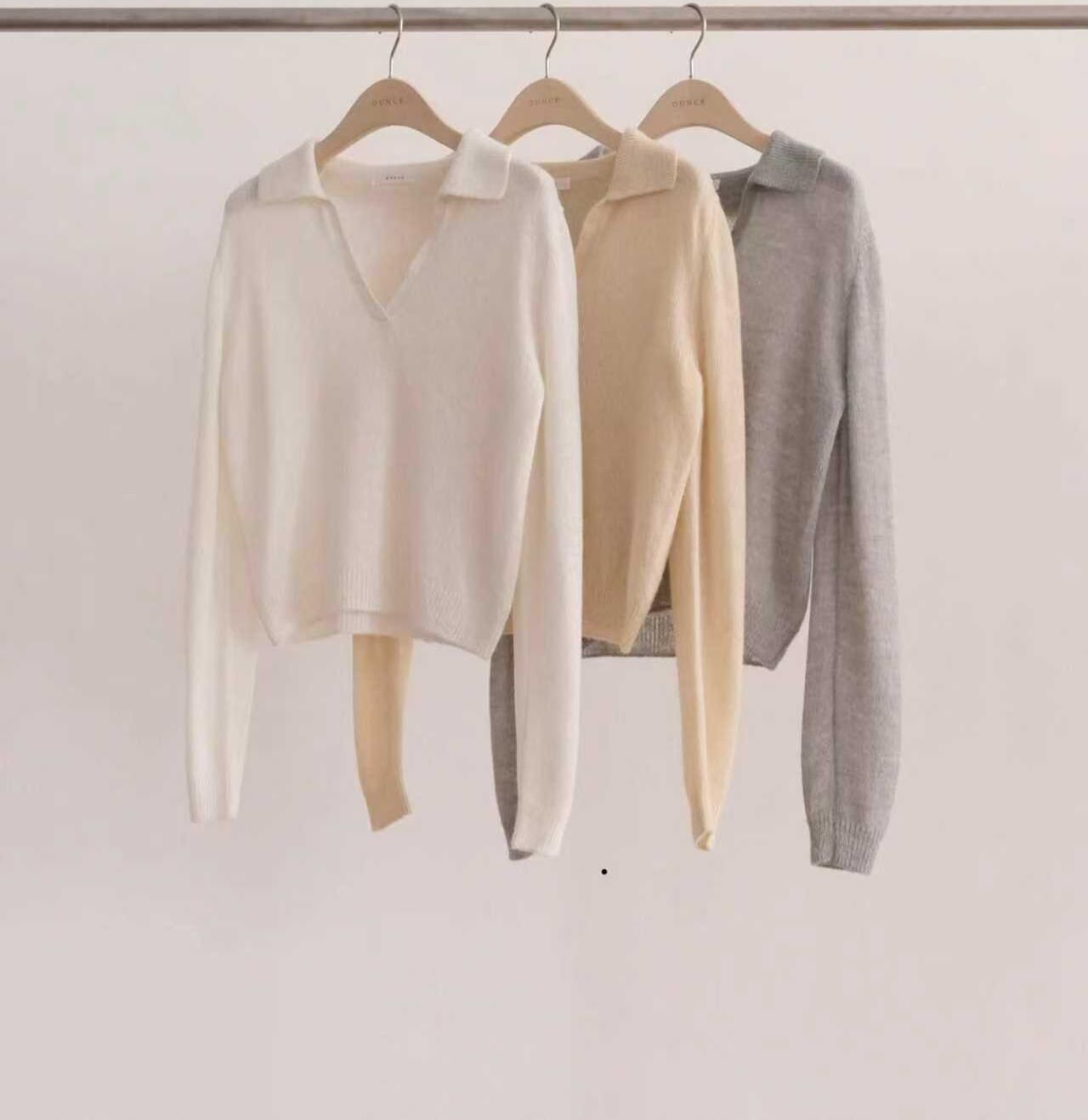 OU6020 反領開V針織衫