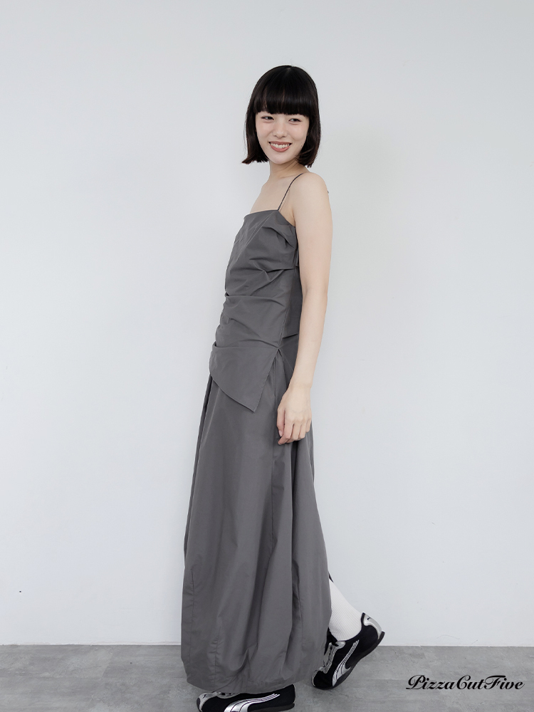 抓皺細節肩帶洋裝 PizzaCutFive PCF262487021