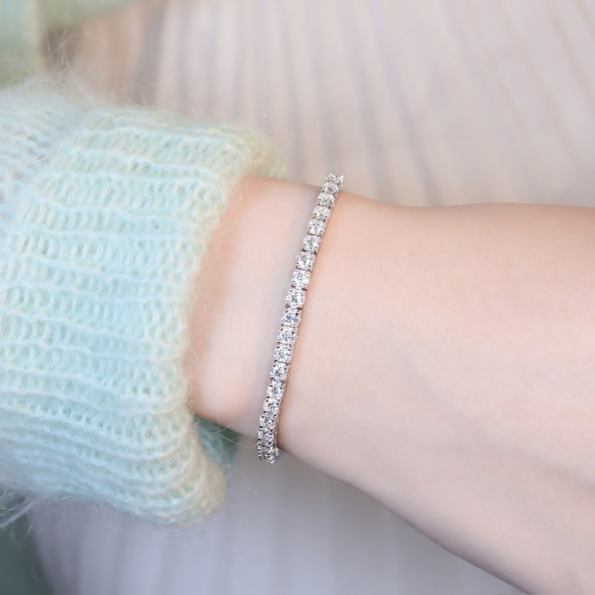 | 925純銀・ 厚鍍白金 ・莫桑石 | 鑽光你是我的銀河軟手鐲 | BR1555 |