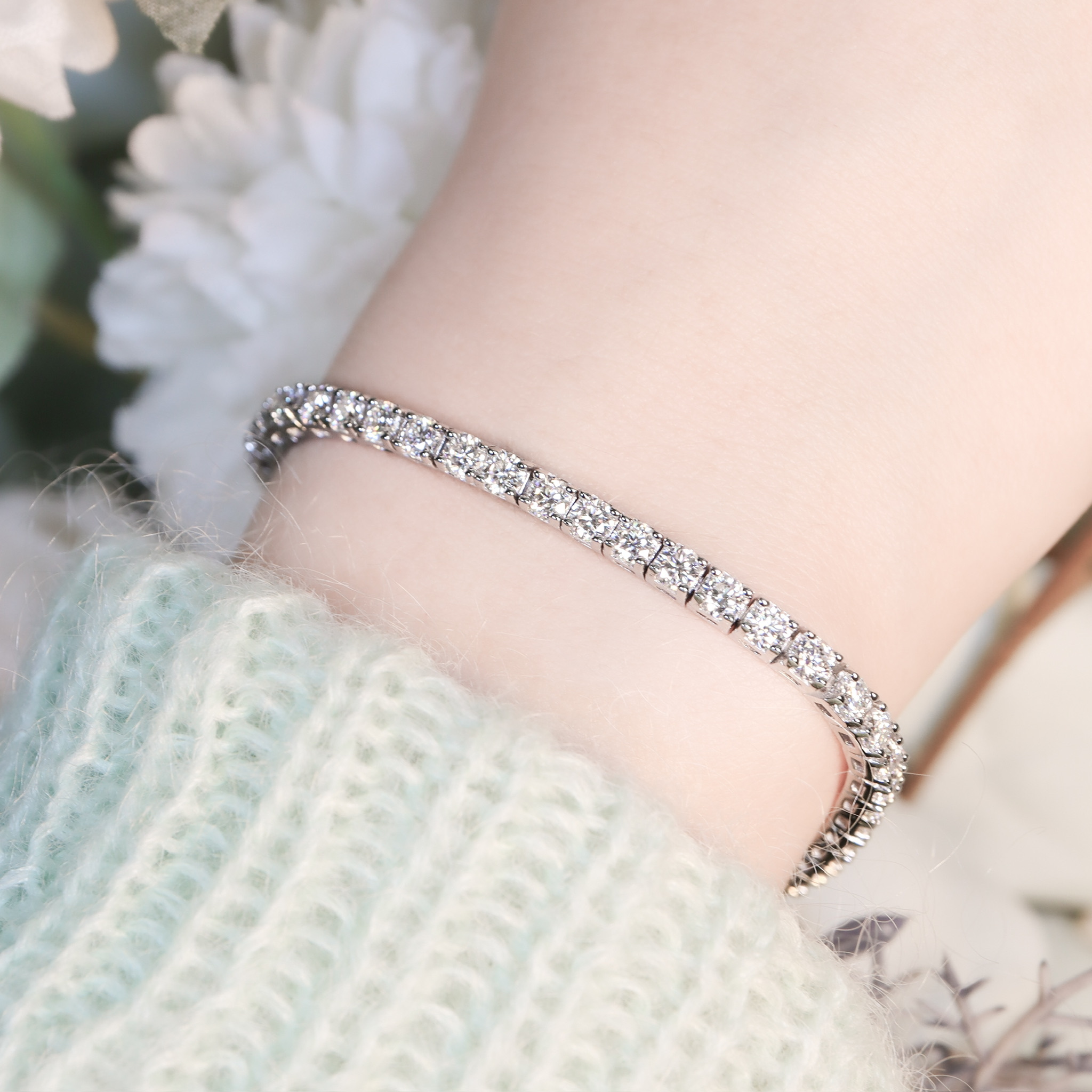 | 925純銀・ 厚鍍白金 ・莫桑石 | 鑽光你是我的銀河軟手鐲 | BR1555 |