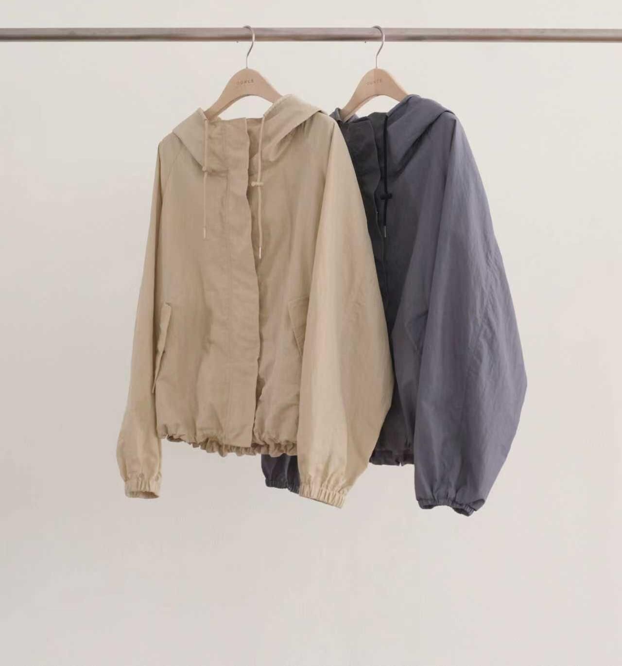 OU6028 連帽擋風外套