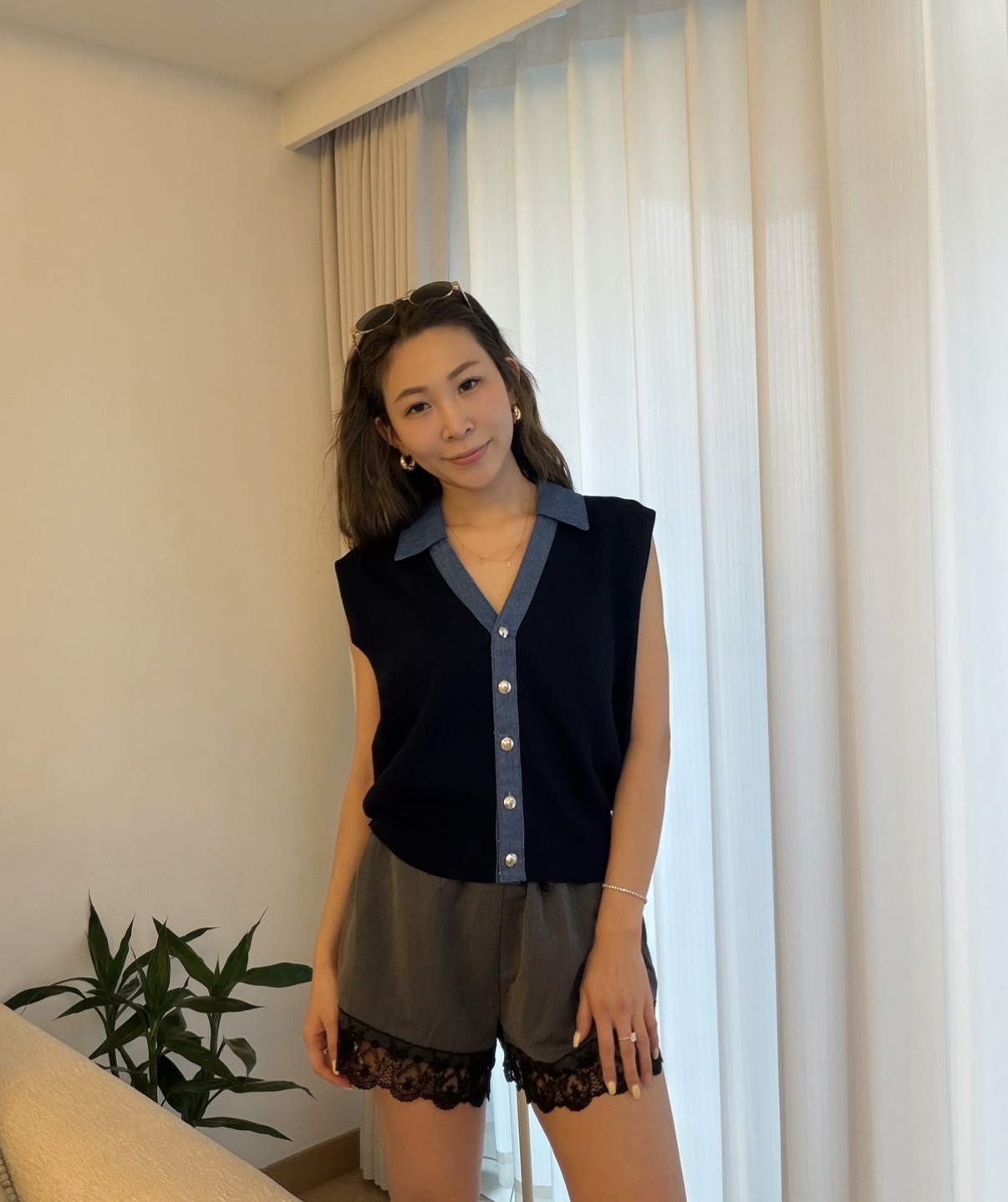 KR2614-3 - 質感 lace 短褲