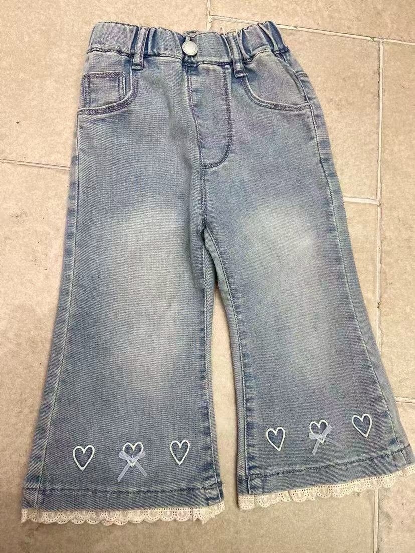 愛心刺繡牛仔喇叭褲